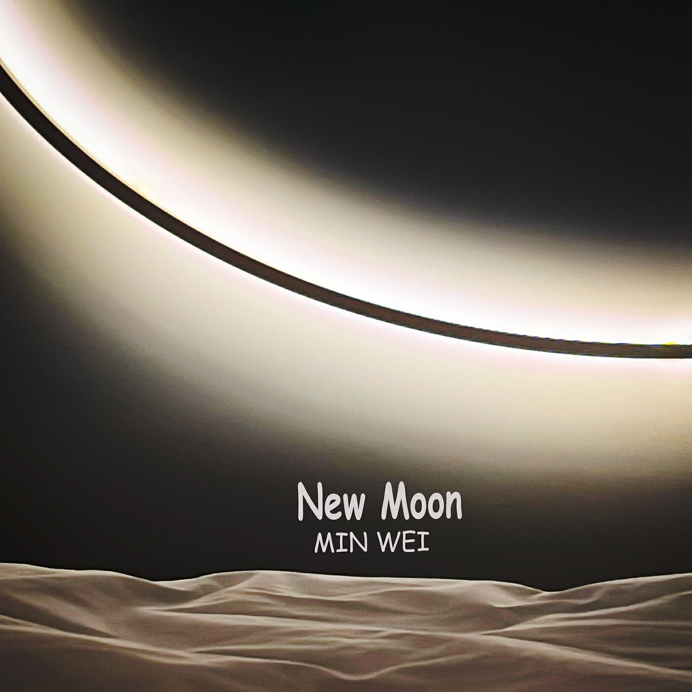 Релиз New Moon