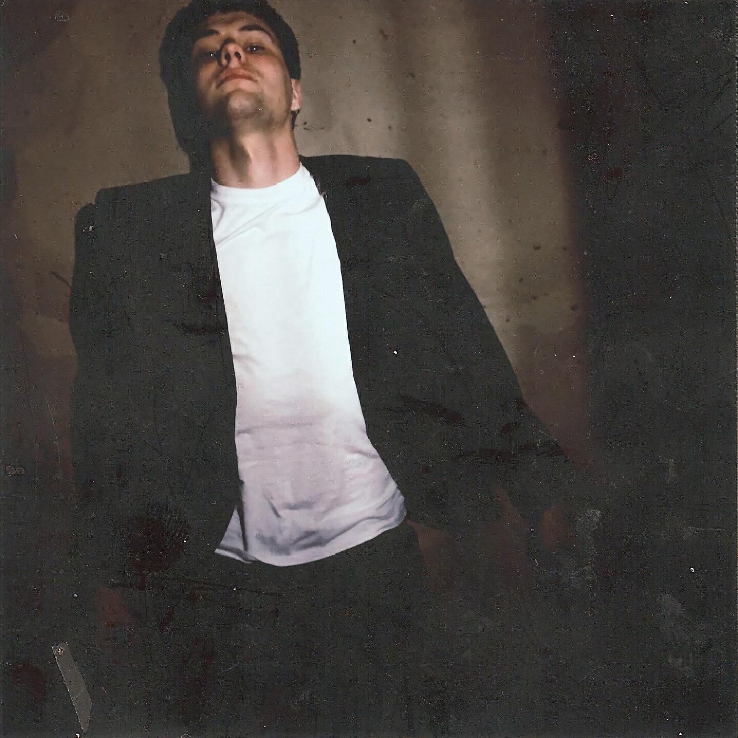 Релиз Посмотри в глаза