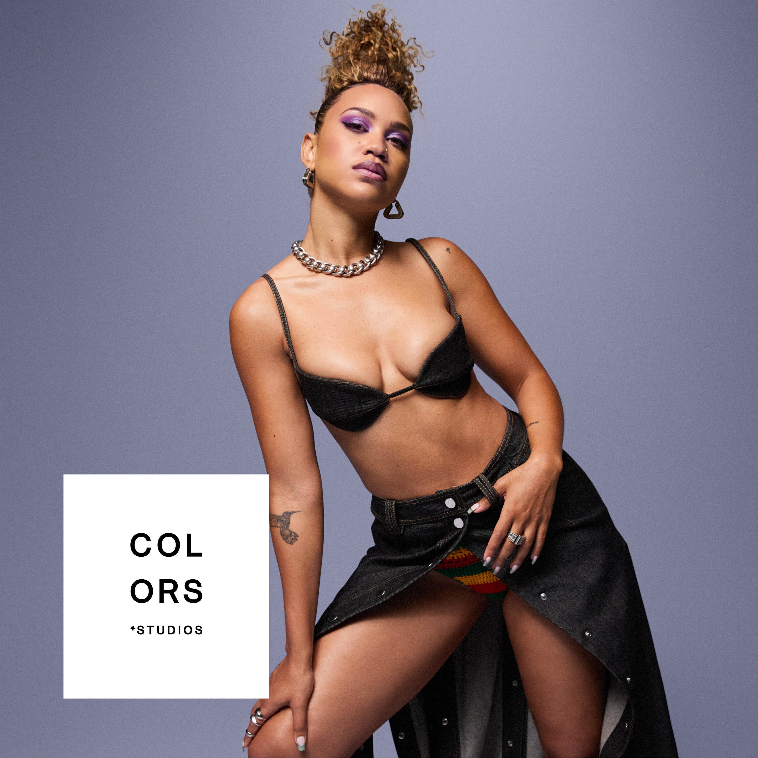 Релиз Woman Now - A COLORS SHOW