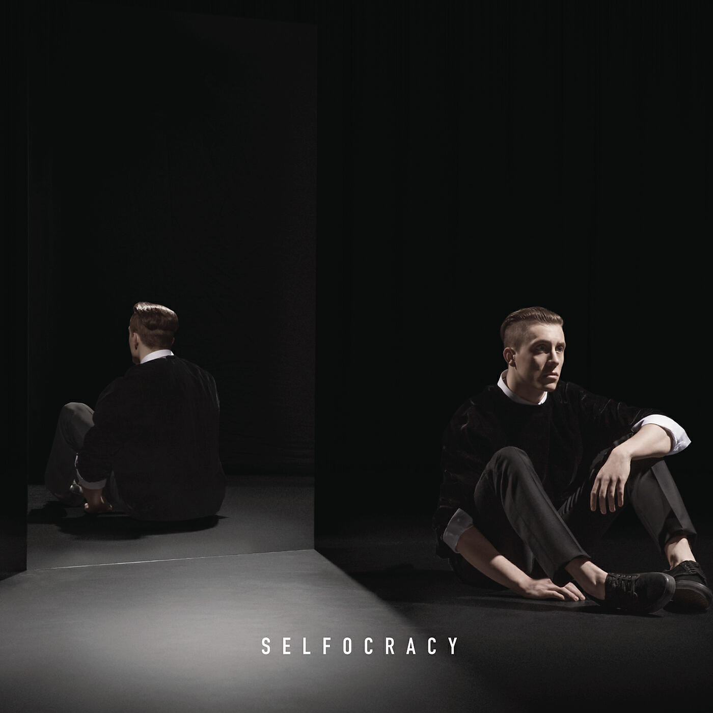 Трек Million Eyes
