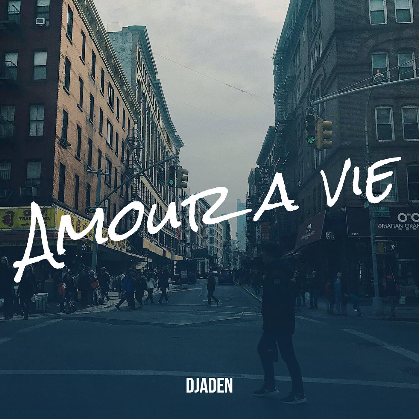 Релиз Amour a vie