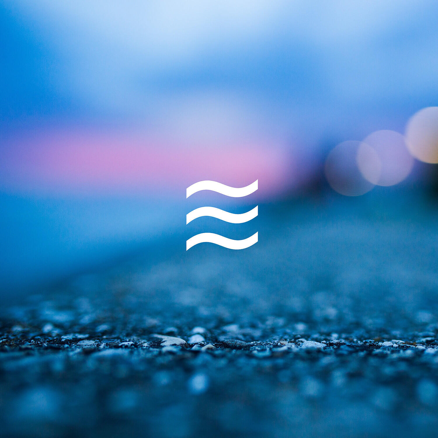 Sober Sounds of Sea Shushing Waves