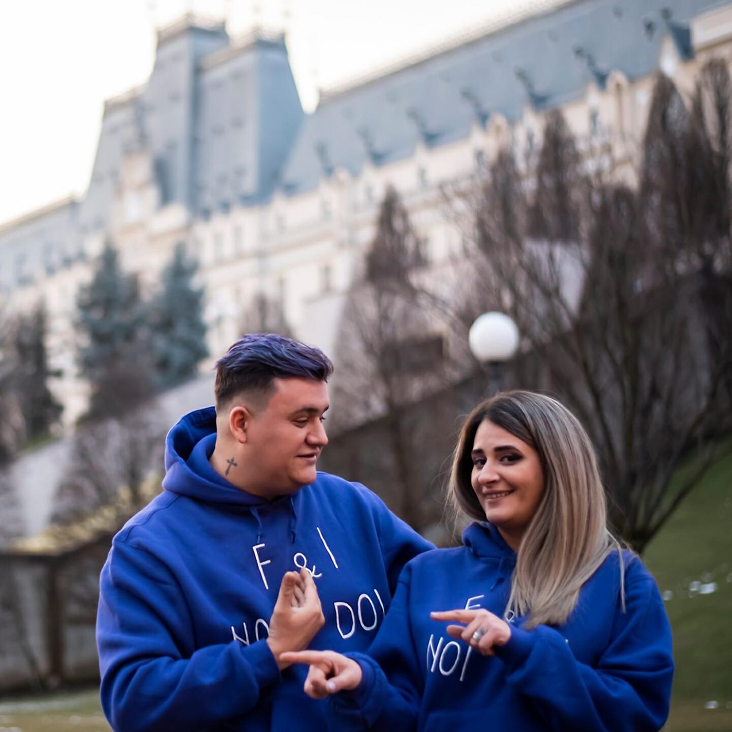 Релиз Am Furat Pentru Prieteni