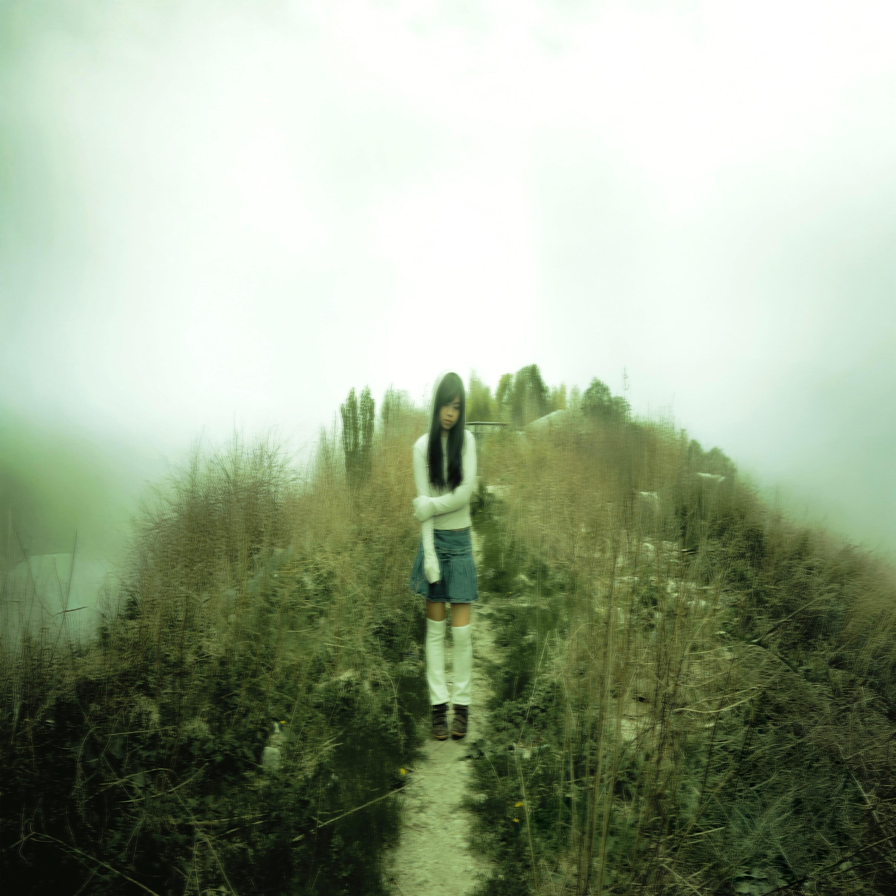 Релиз Holding Back