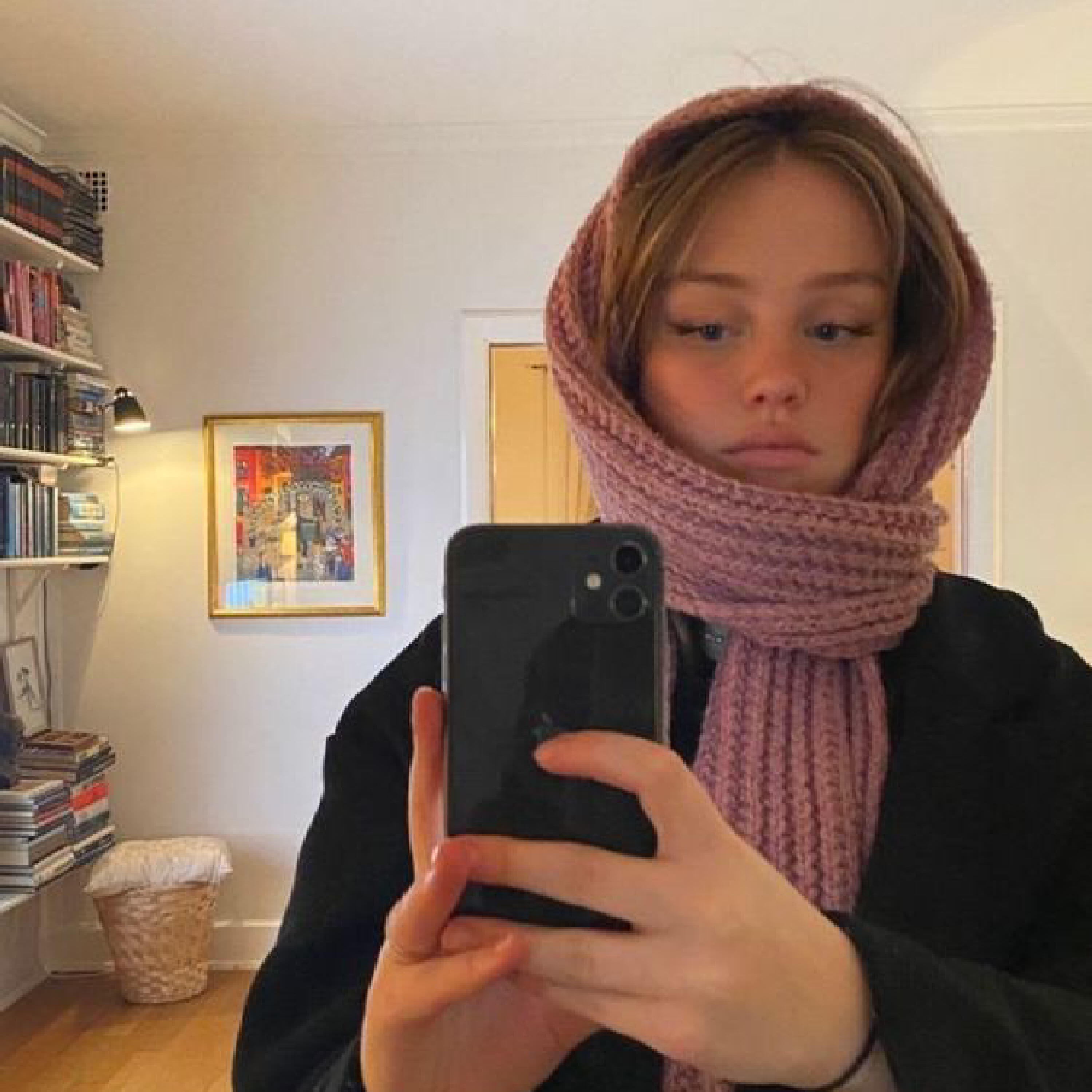 Релиз Talk 2 Me