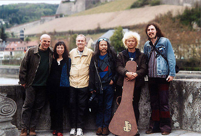 Damo Suzuki's Network