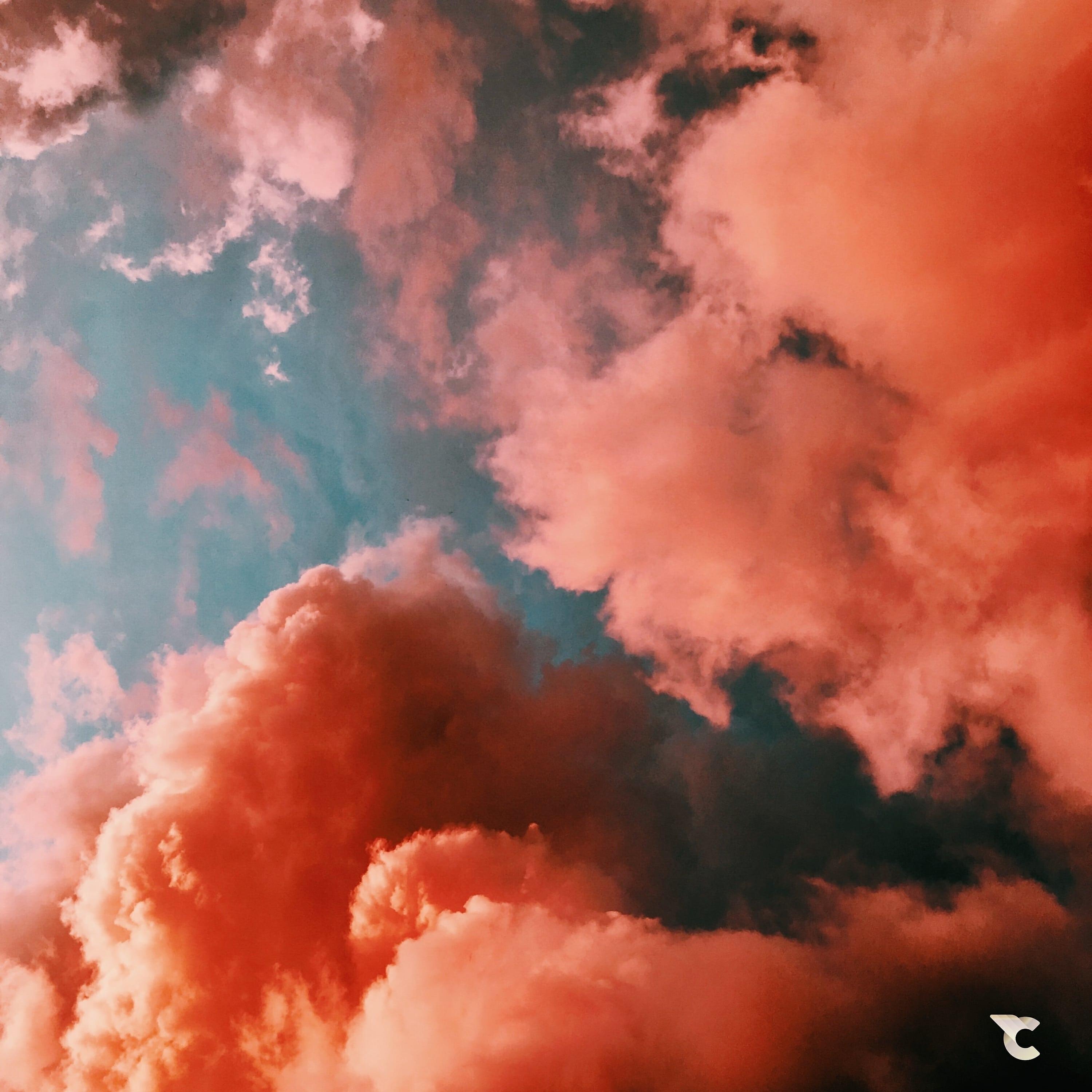 Релиз Away