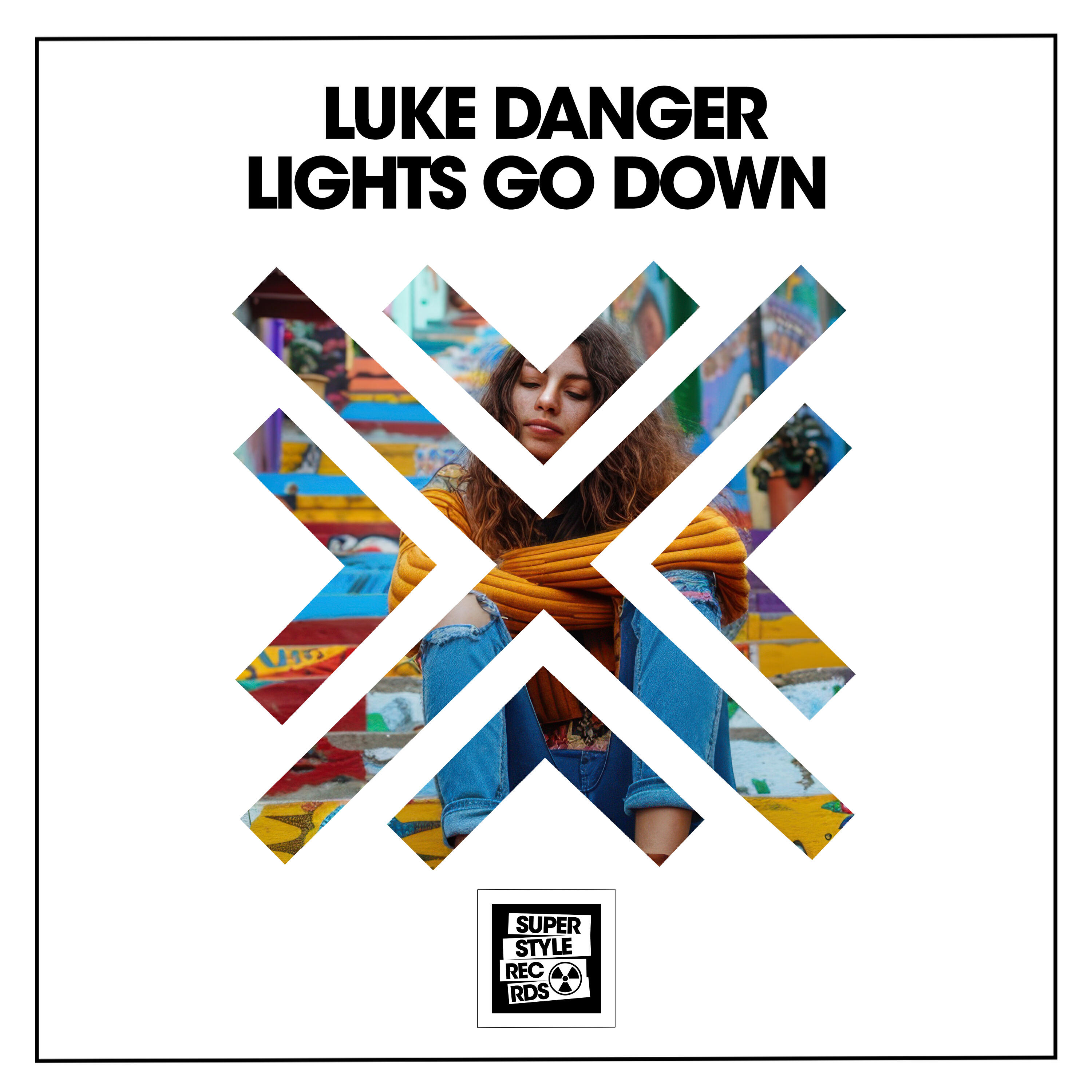 Релиз Lights Go Down