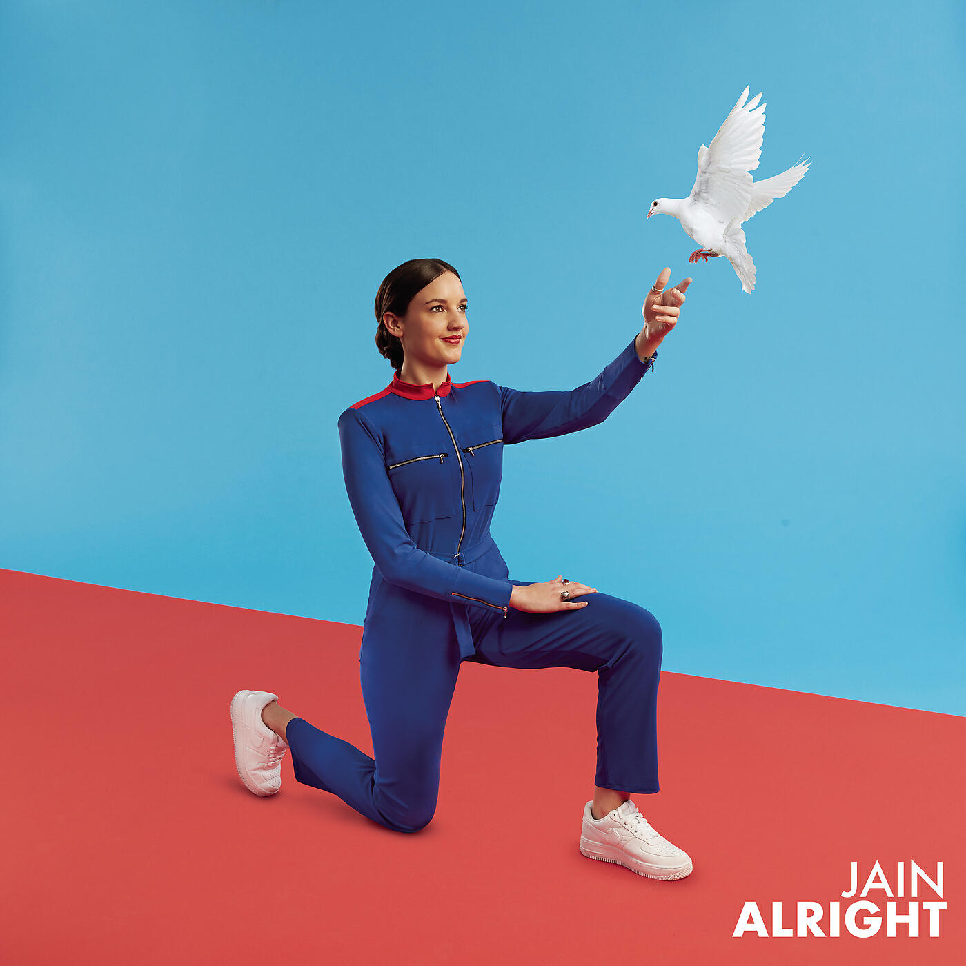 Релиз Alright