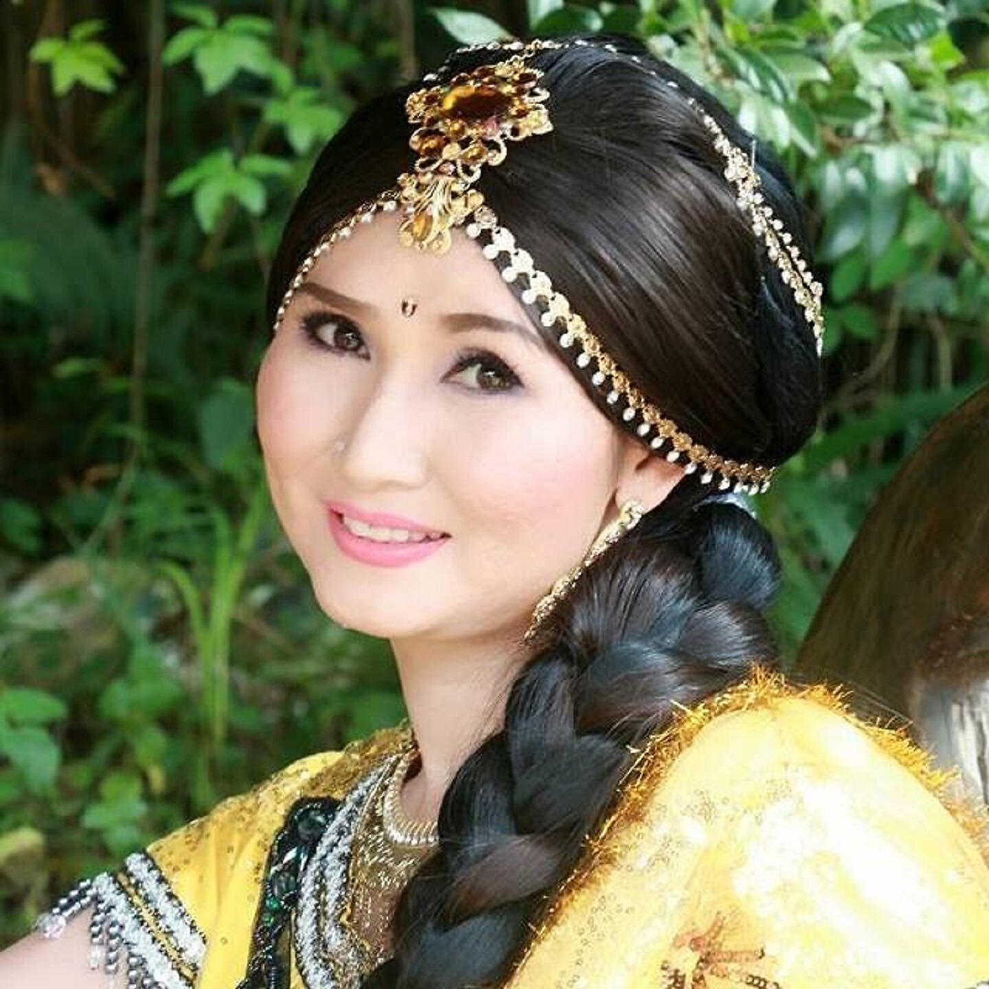 Трек Tháng Mấy Em Về