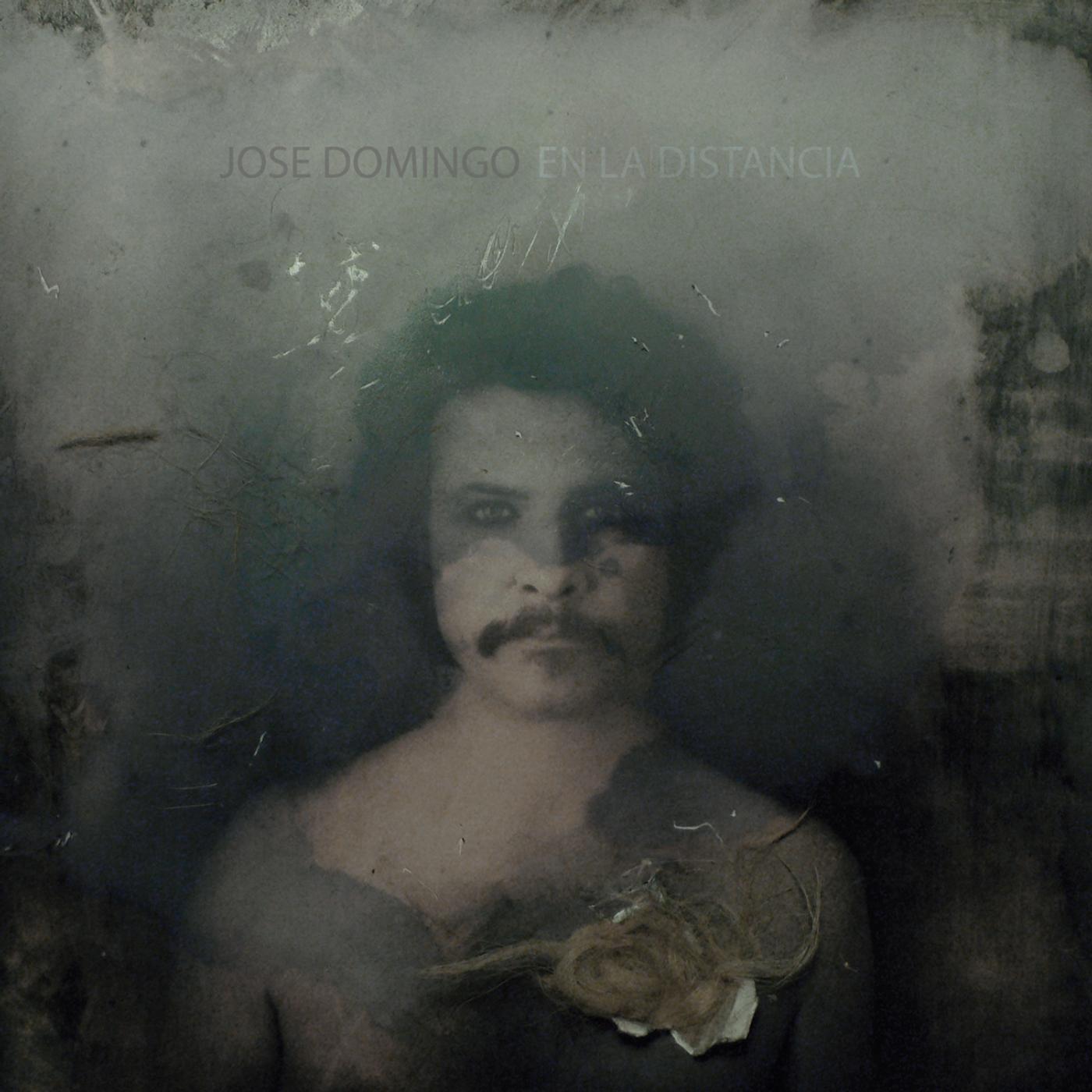 Релиз En La Distancia