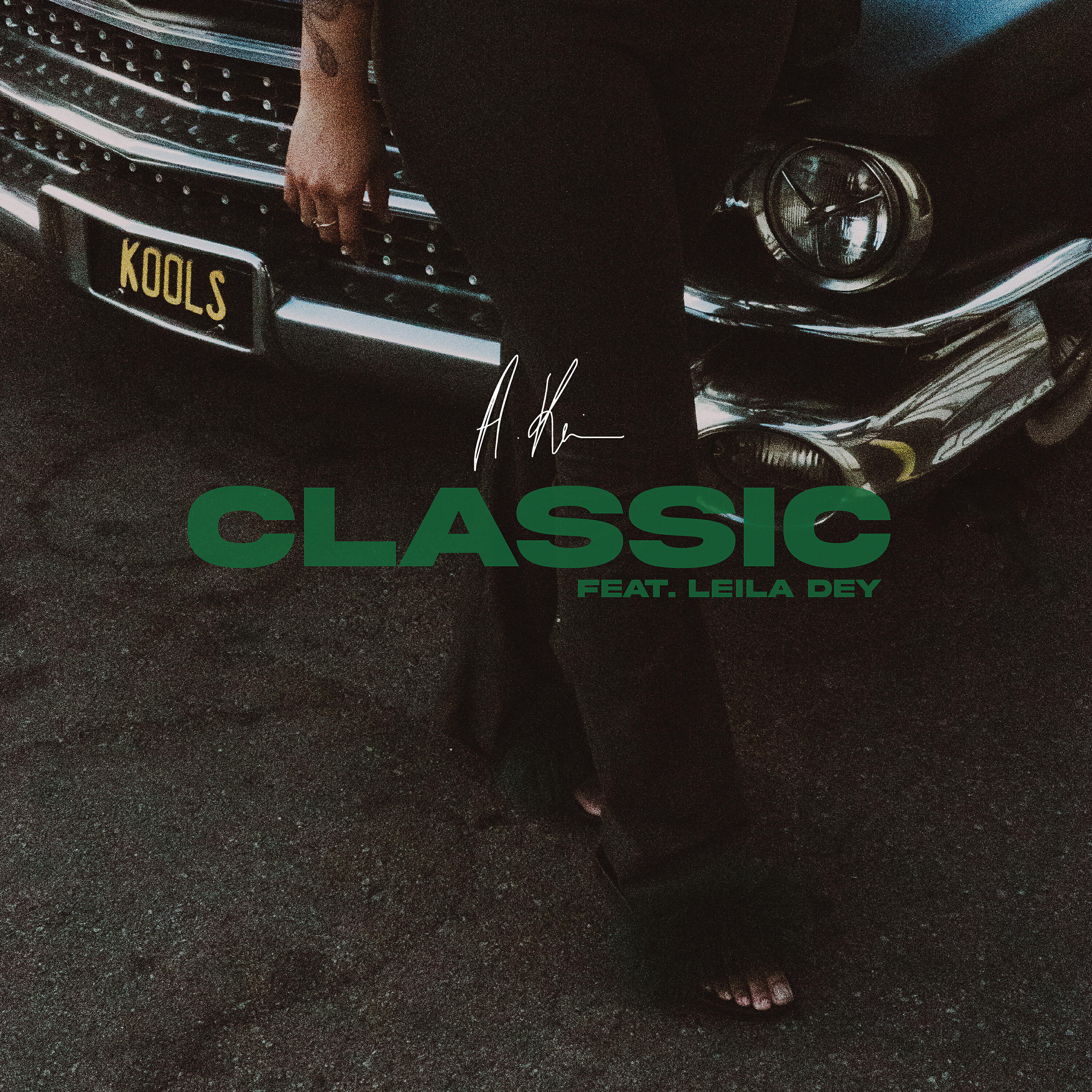 Релиз Classic (feat. Leila Dey)