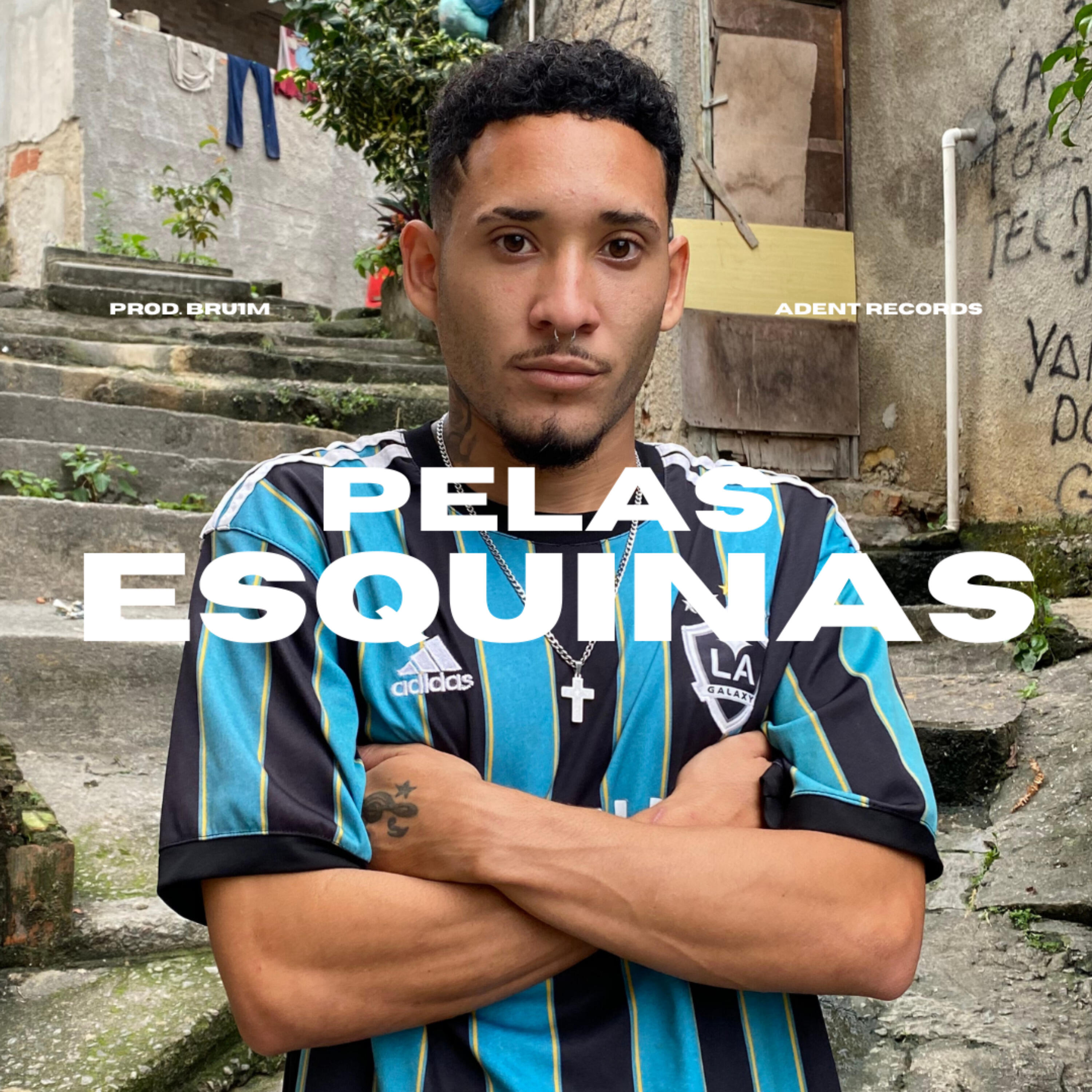 Релиз Pelas Esquinas