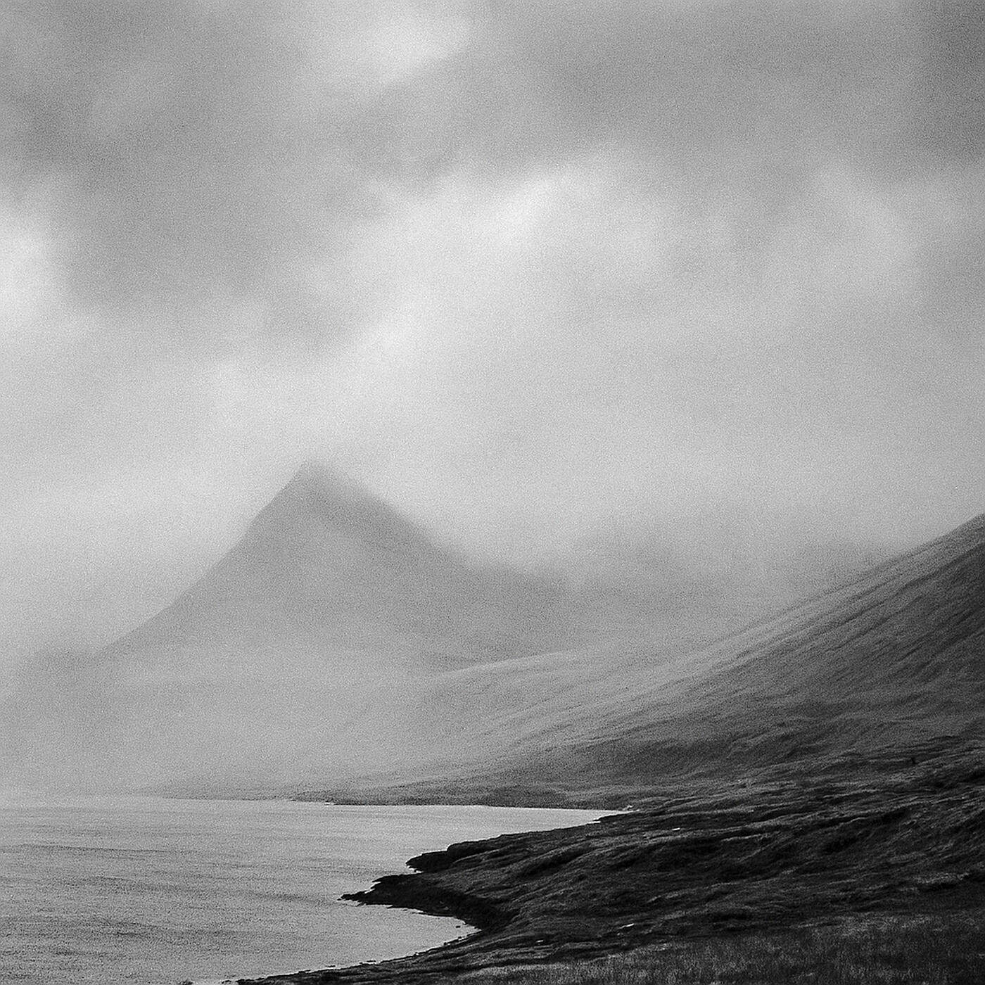 Релиз Hornstrandir