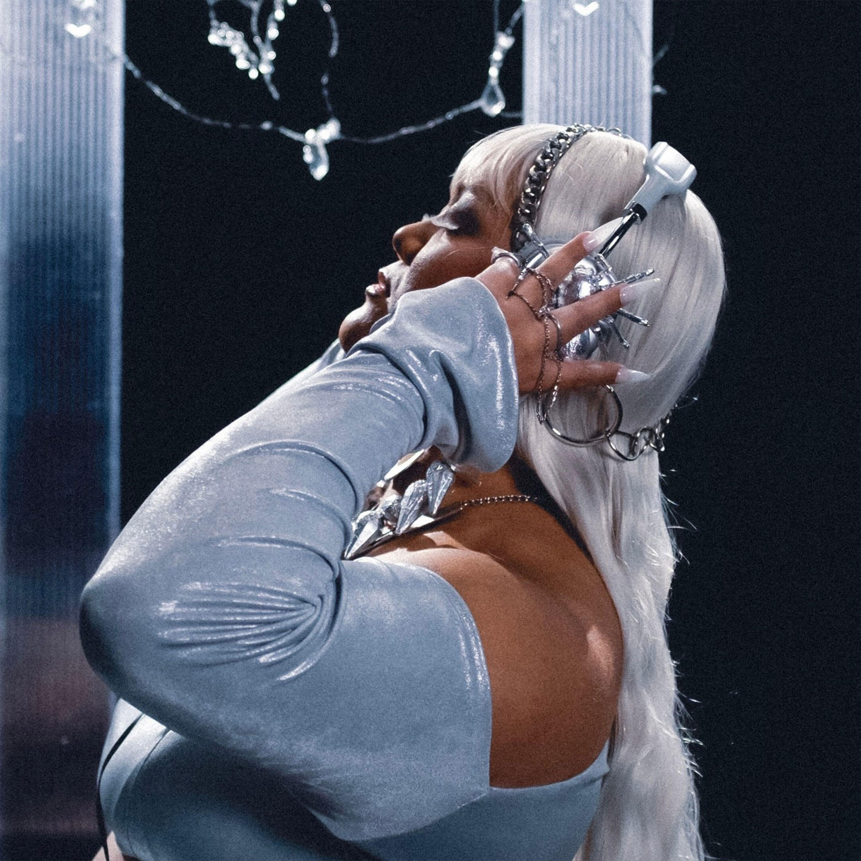 Релиз Back to Self