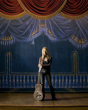 Cindy Cashdollar