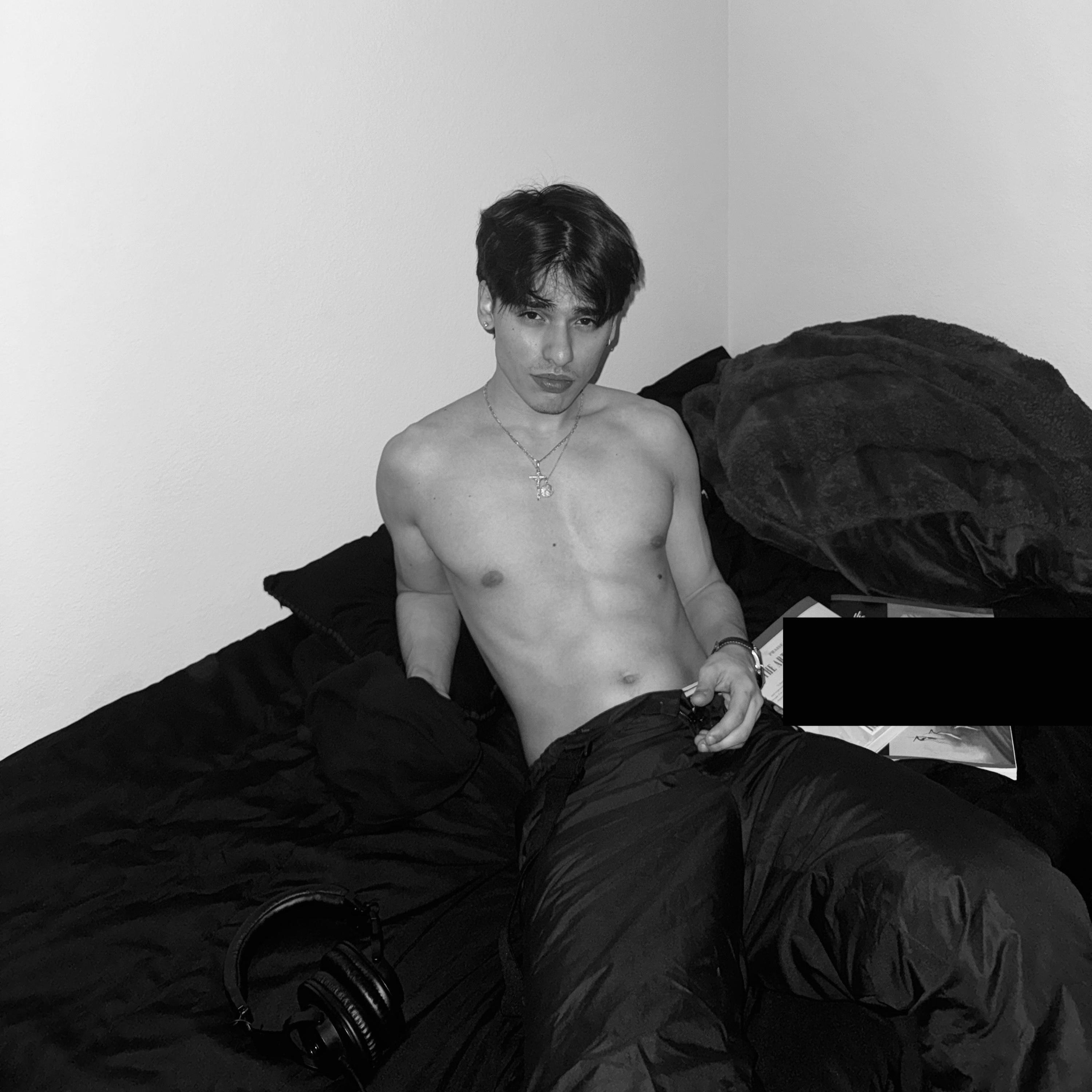 Joey V Mendez