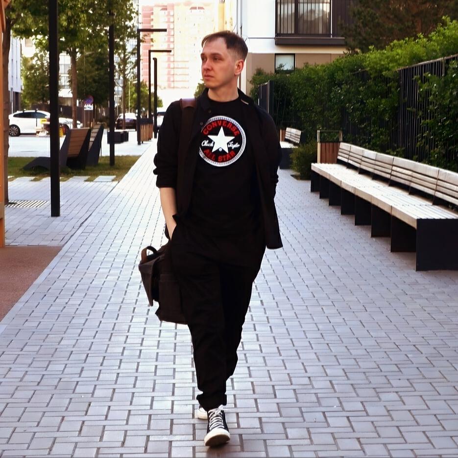 Павел Табаринцев