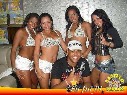 Leandro e as Abusadas