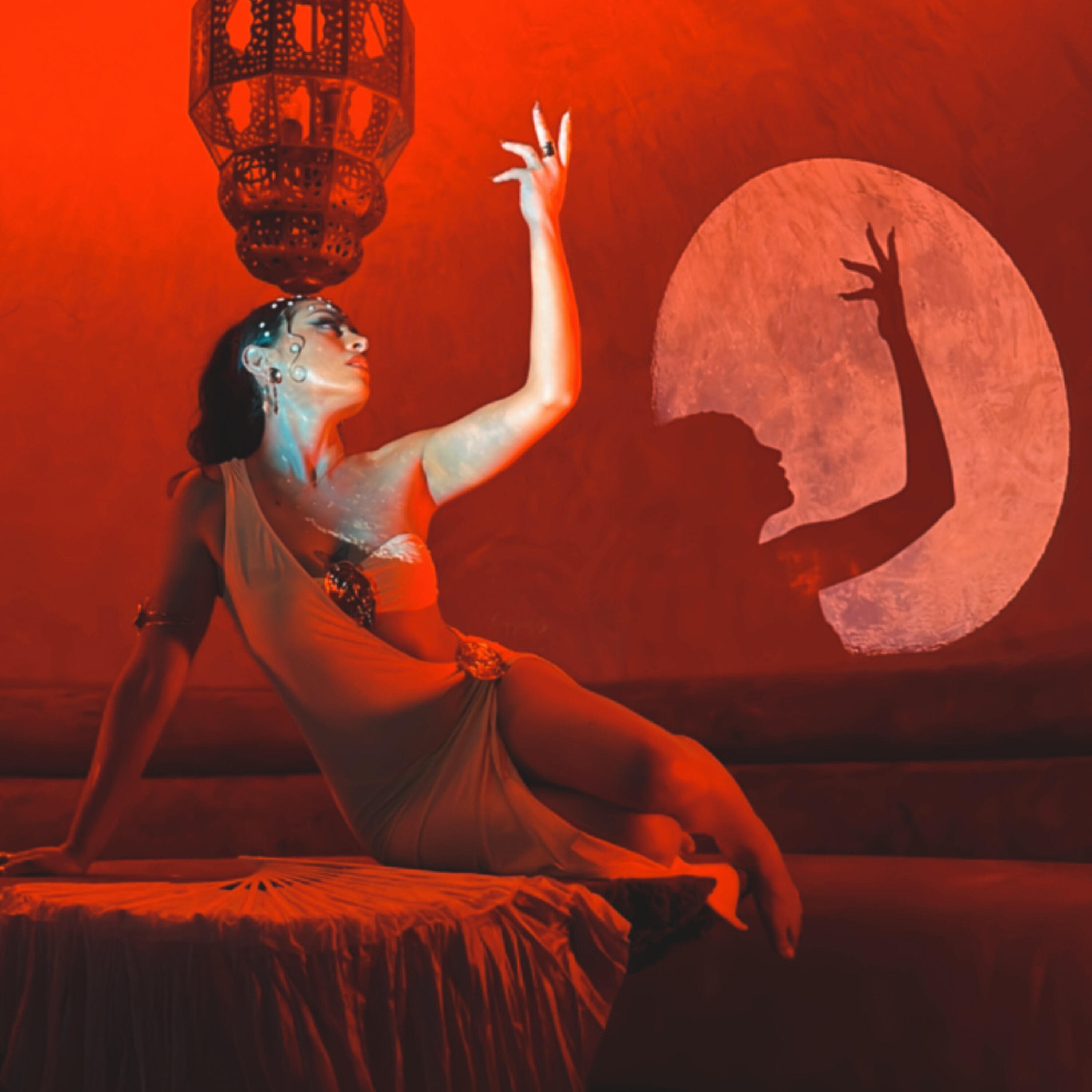 Релиз Lunas de Octubre