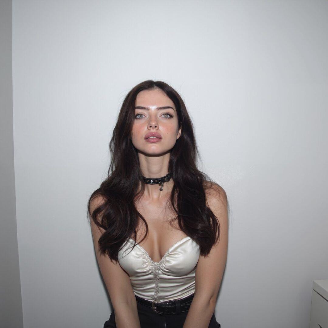 Anna Rogue