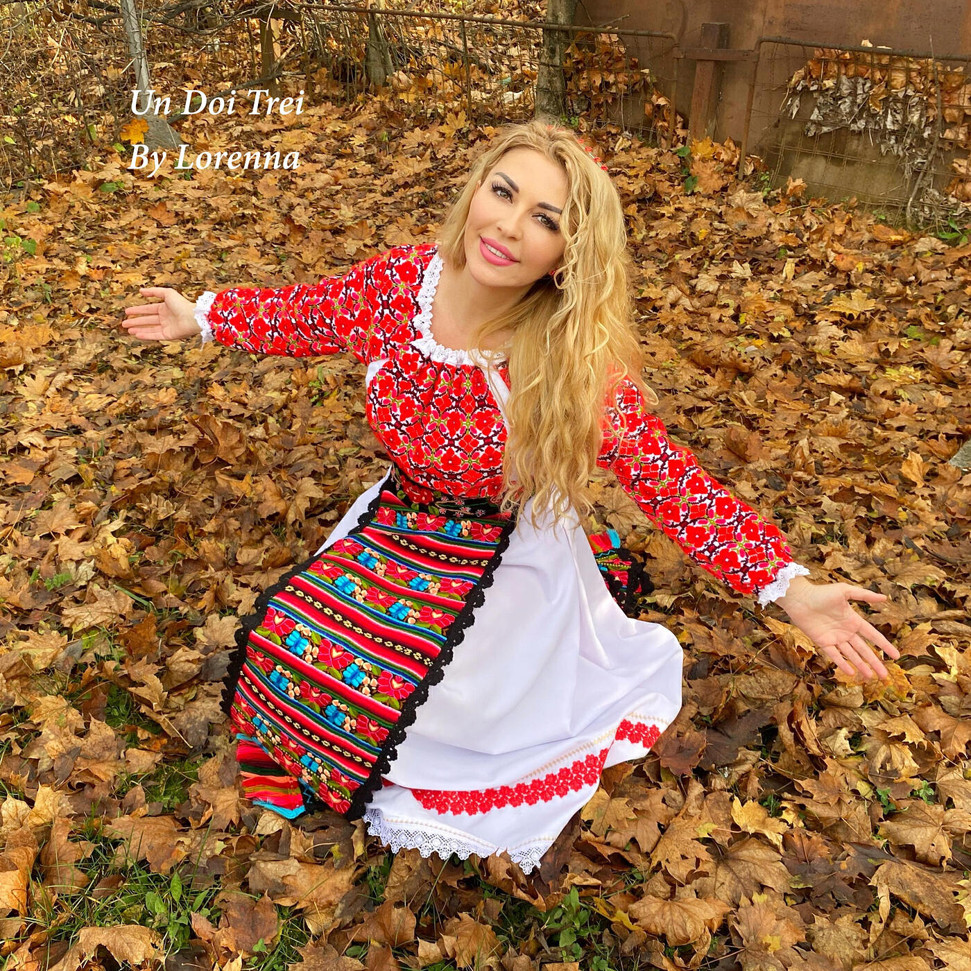 Скачать песню Lorenna - Un Doi Trei бесплатно в MP3 для Android и iOS