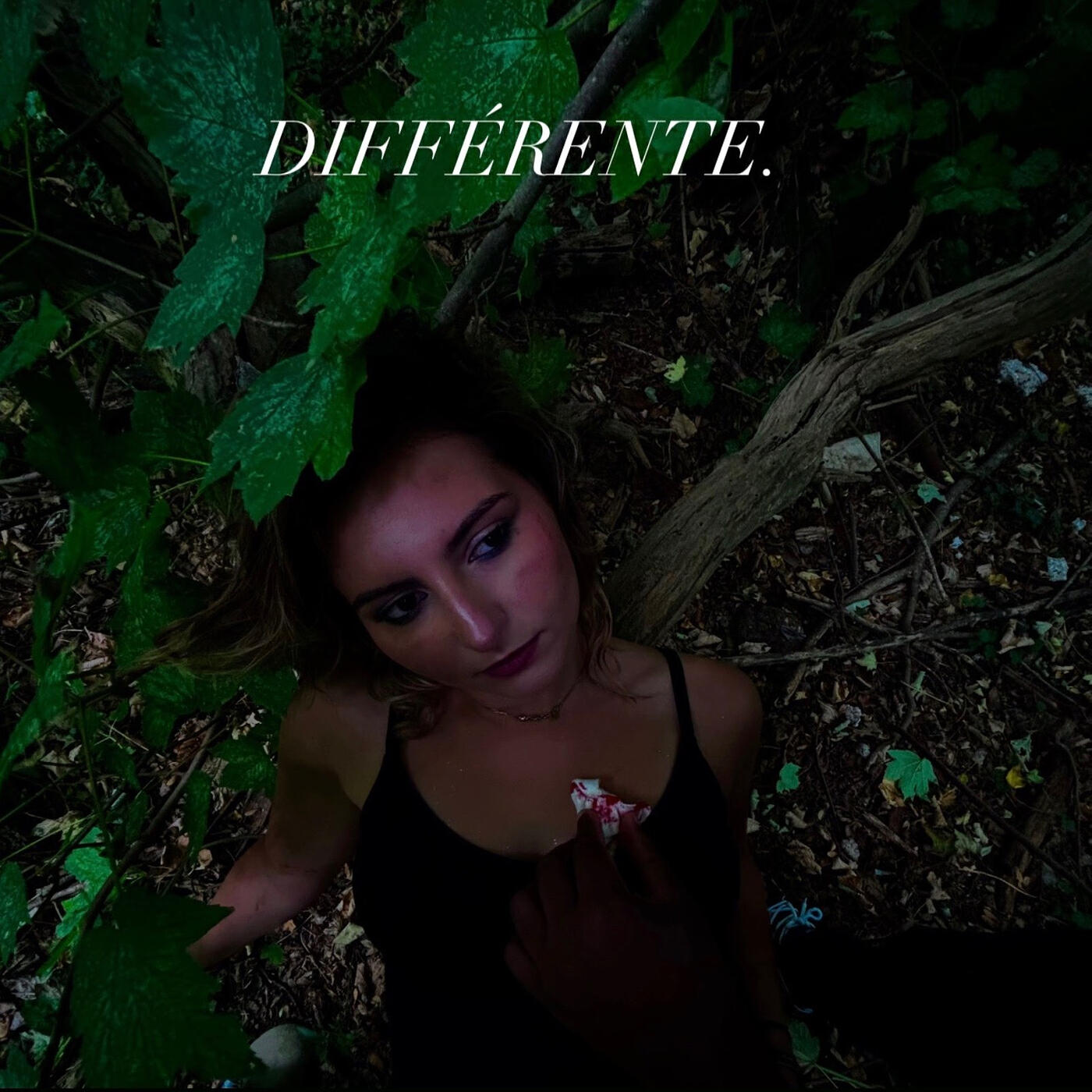 Релиз DIFFÉRENTE.