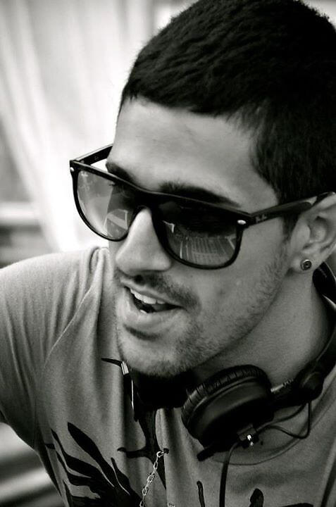Hector Couto все песни в mp3