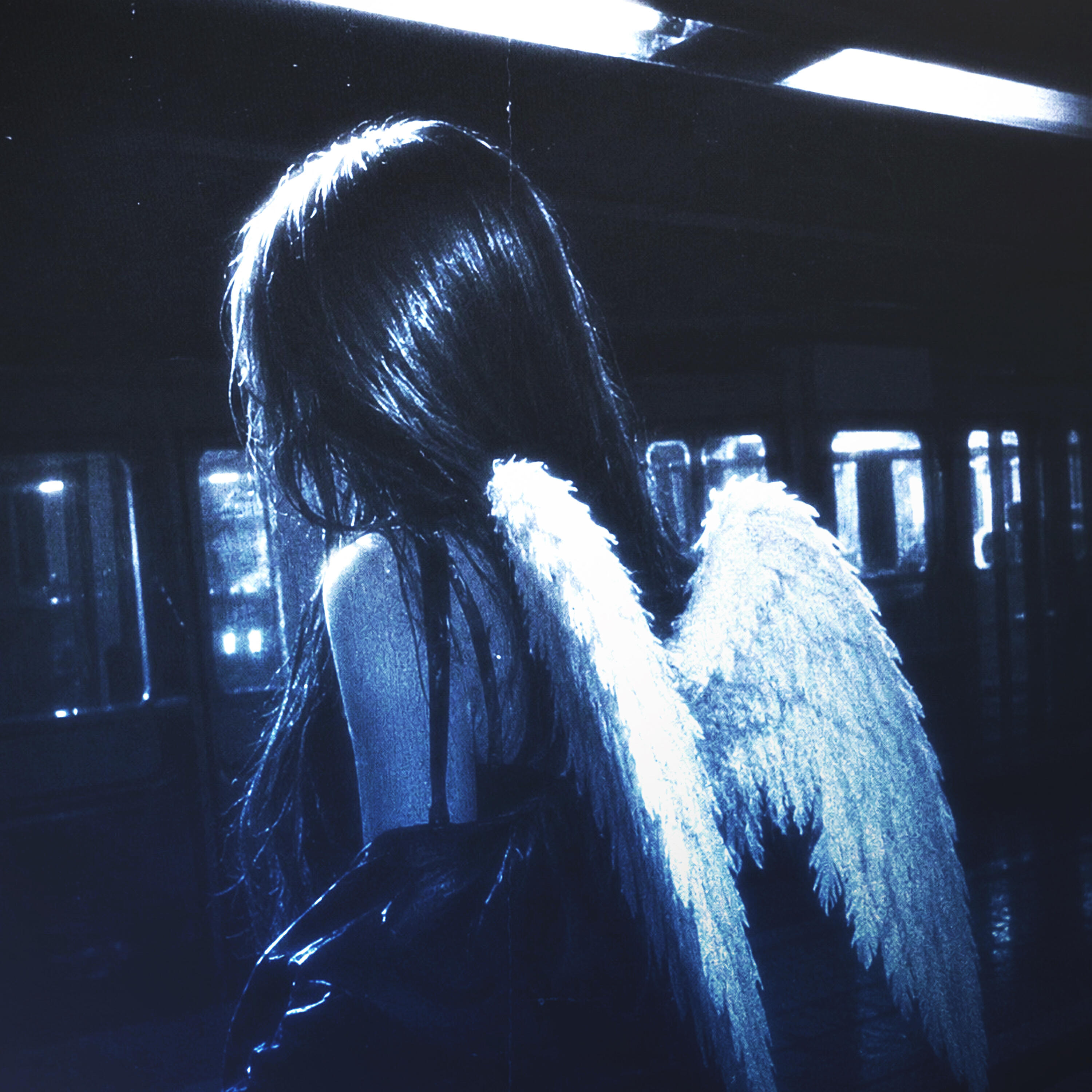 Релиз Drown