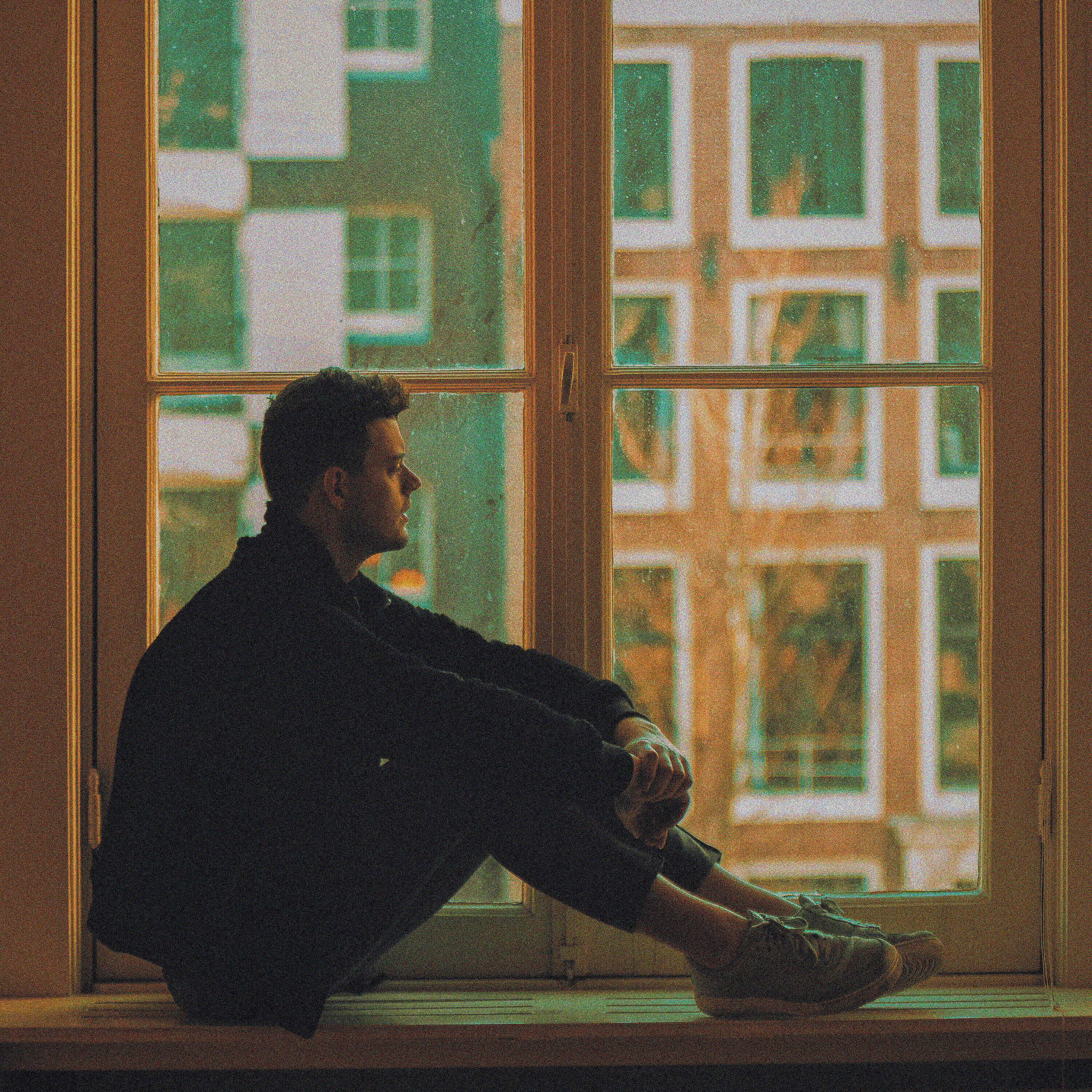 Релиз November