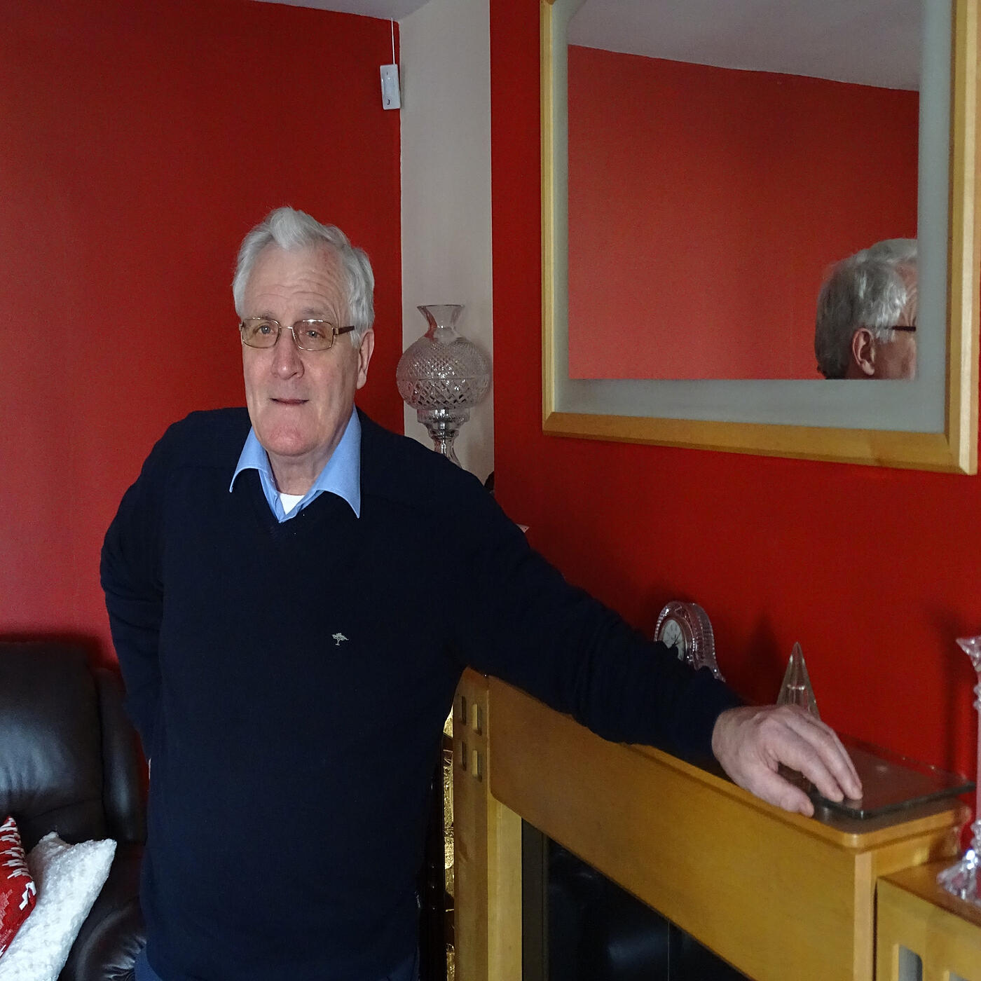 Релиз Remember Me I'm the One Who Loves You