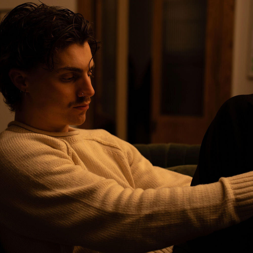 Релиз Common Thread