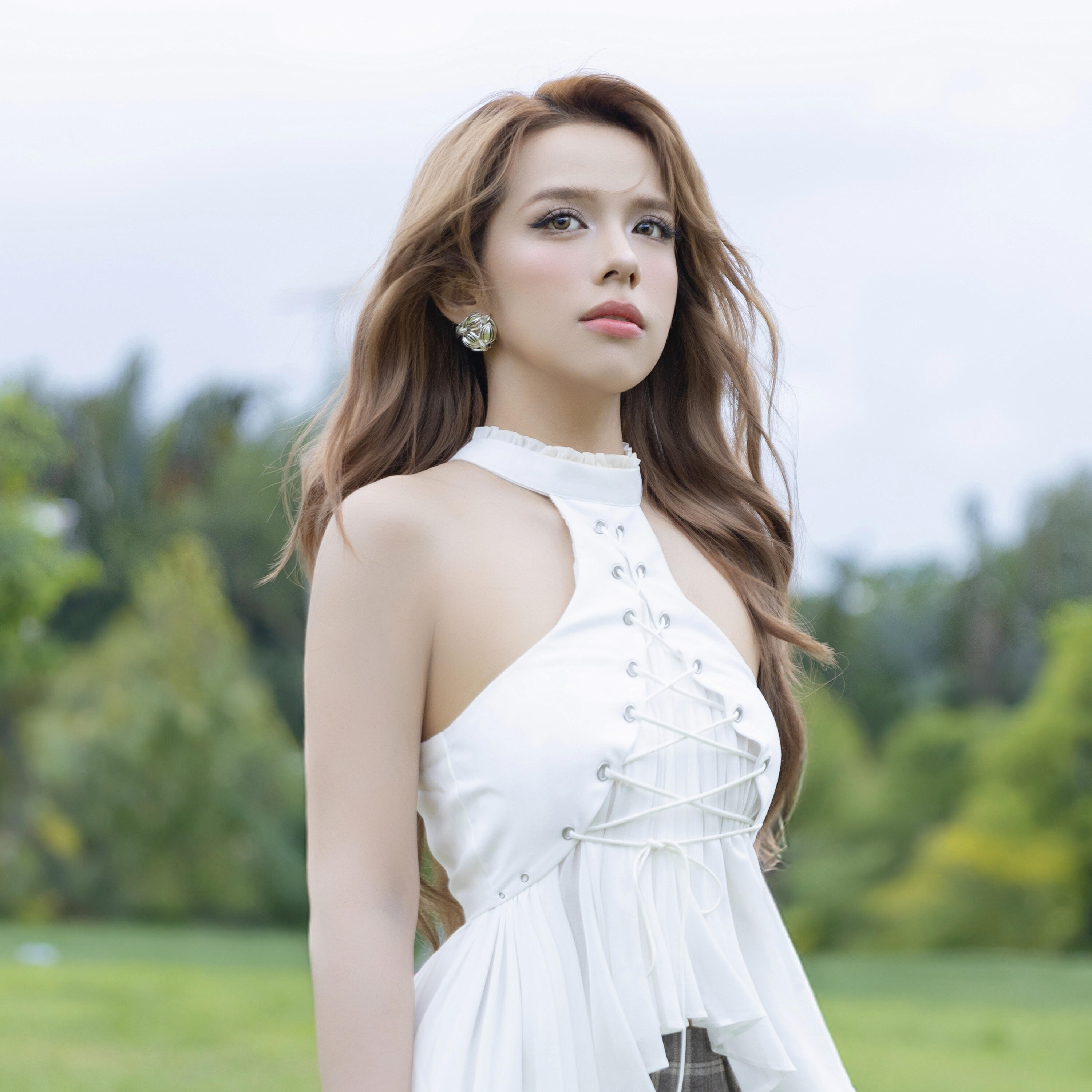 Релиз Tạm Bợ