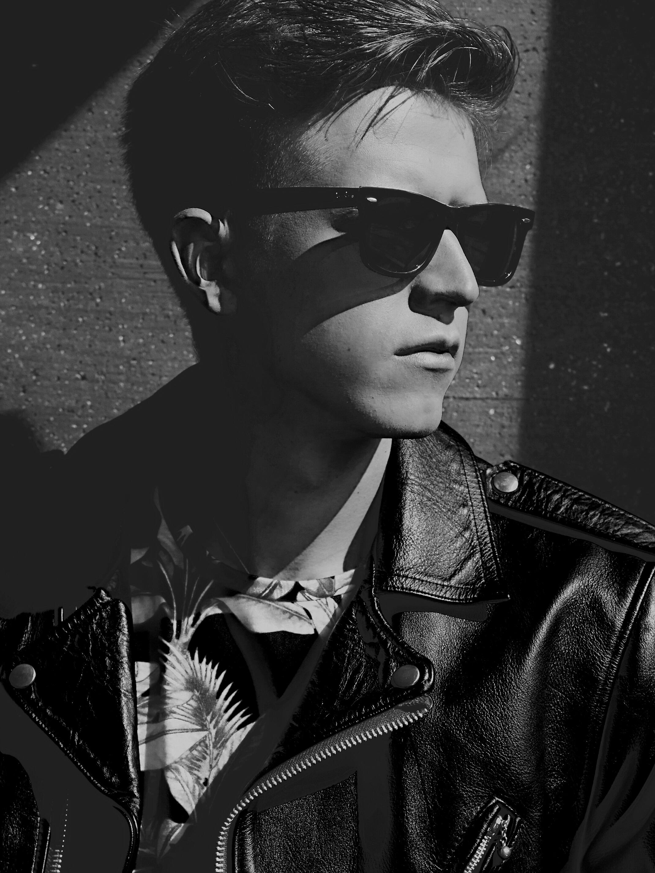 Dmitrii G все песни в mp3