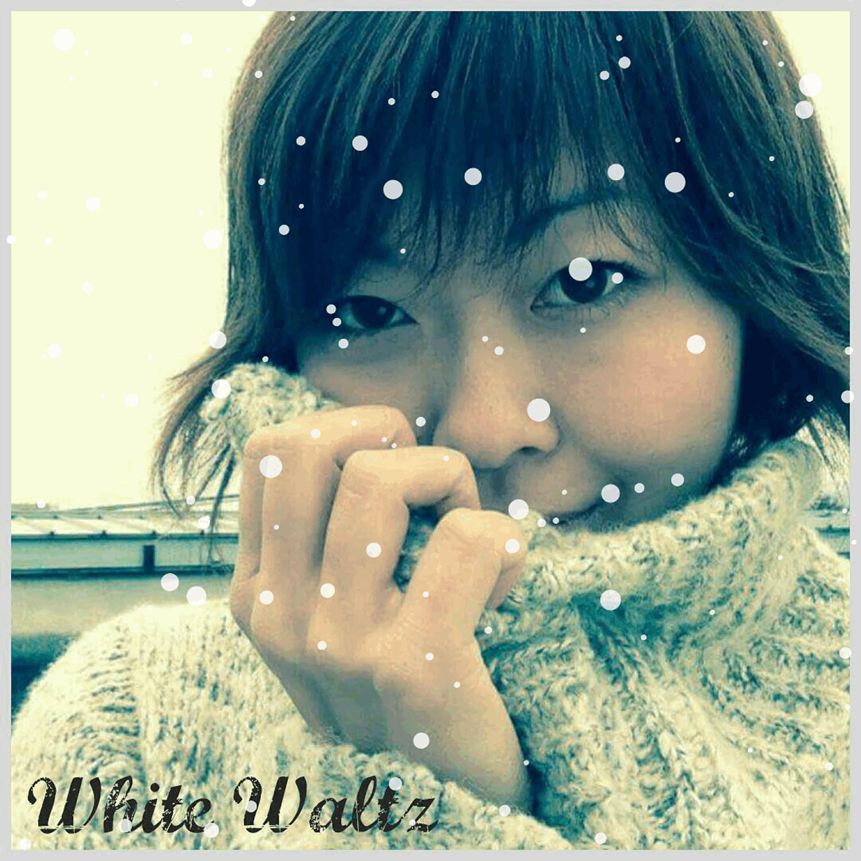 Релиз White Waltz - Single