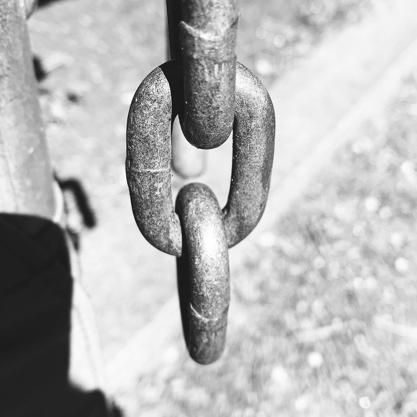 Релиз The Chain