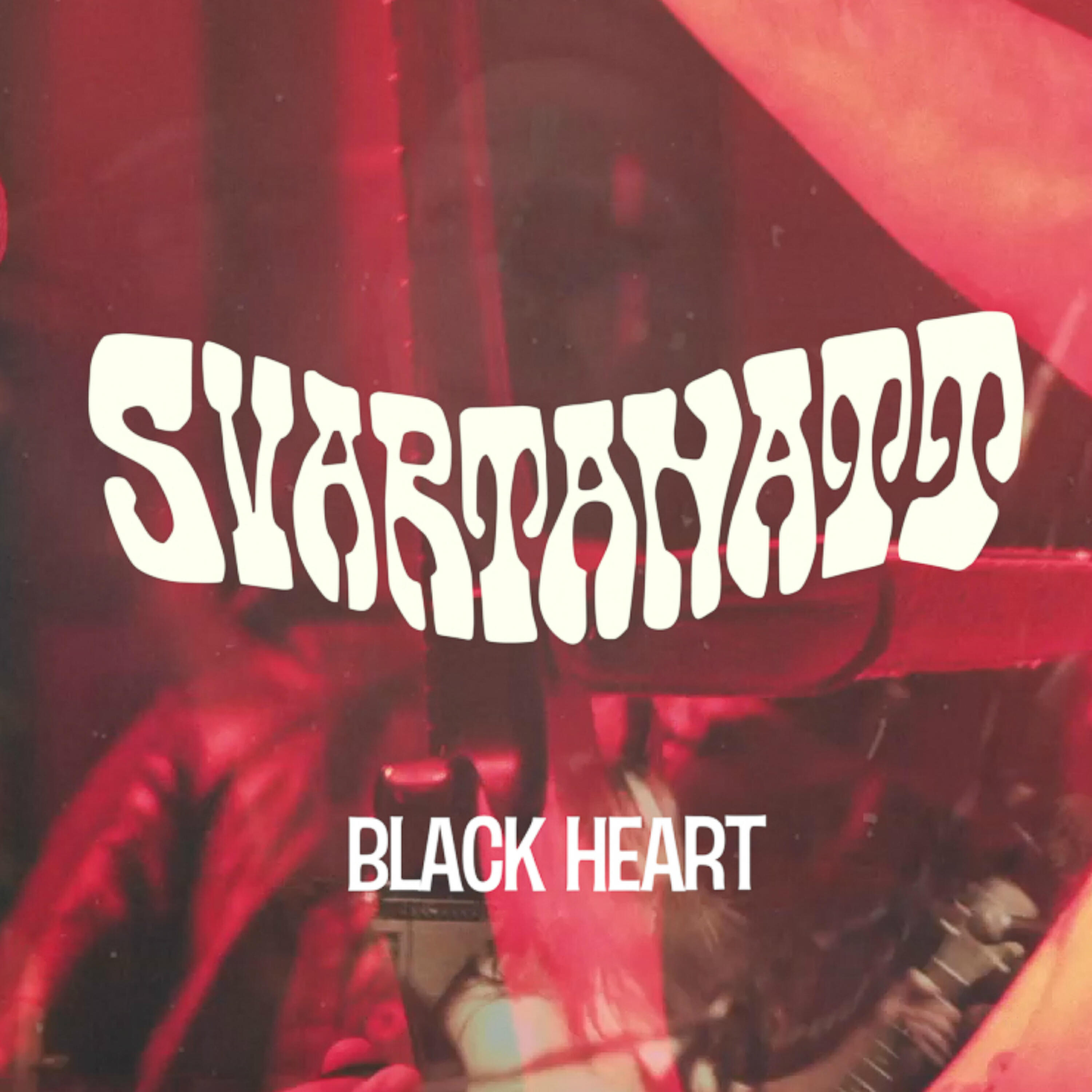 Релиз Black Heart