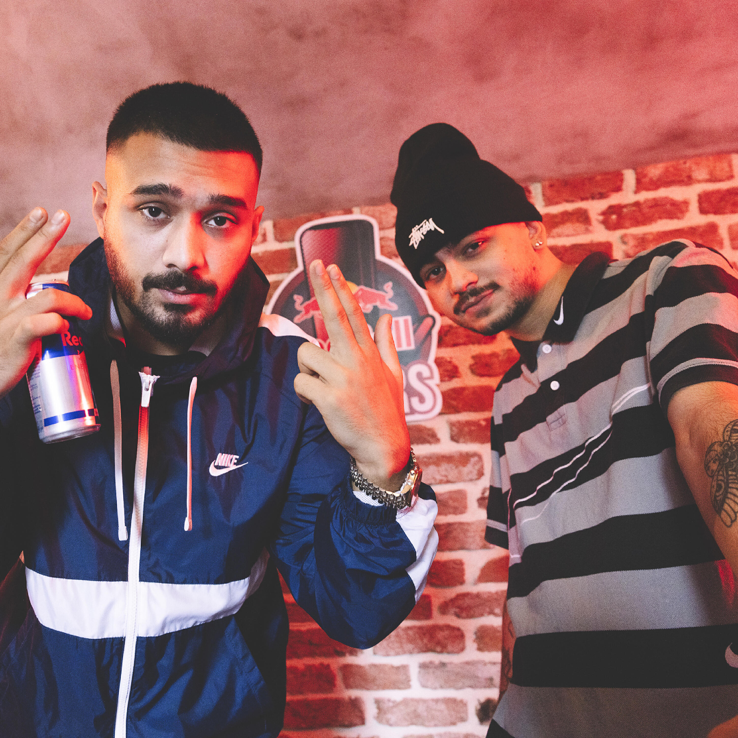 Скачать песню Murda, Pango - İstasyon бесплатно в MP3 для Android и iOS