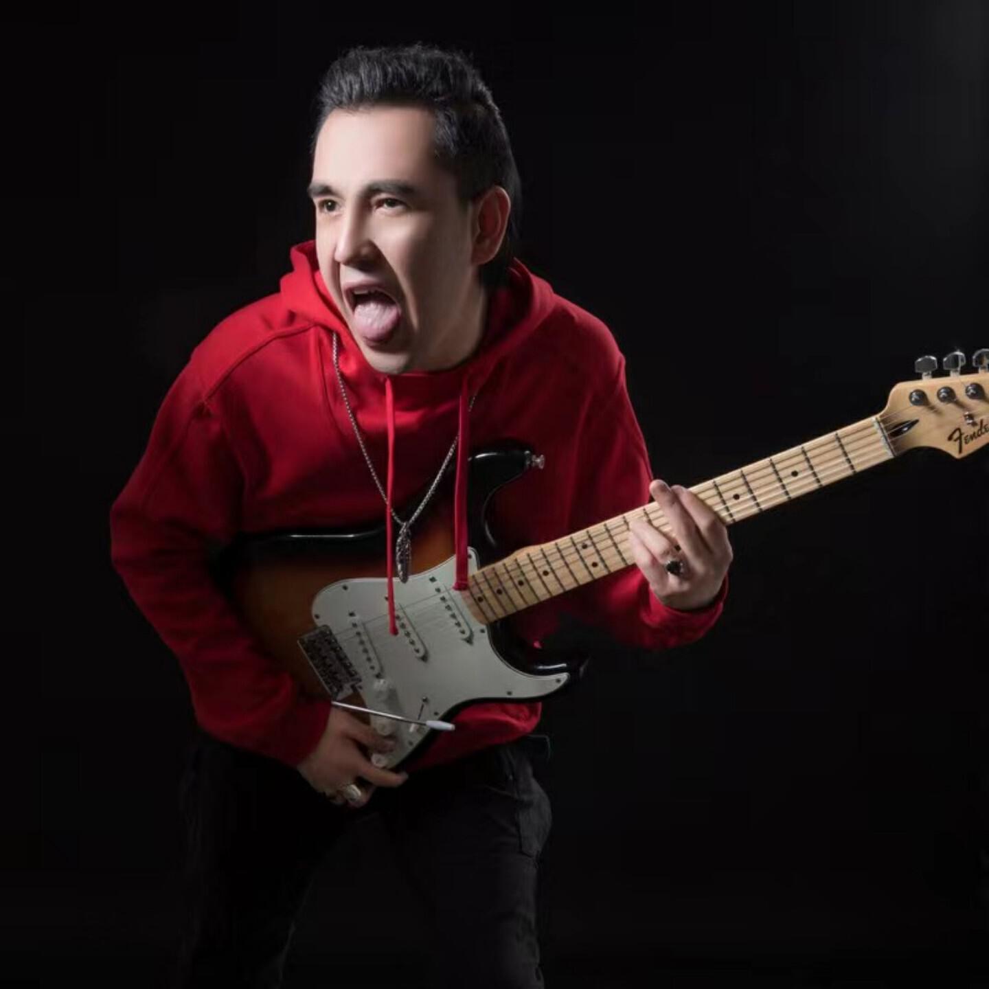 买尔达尼·拜合提亚尔