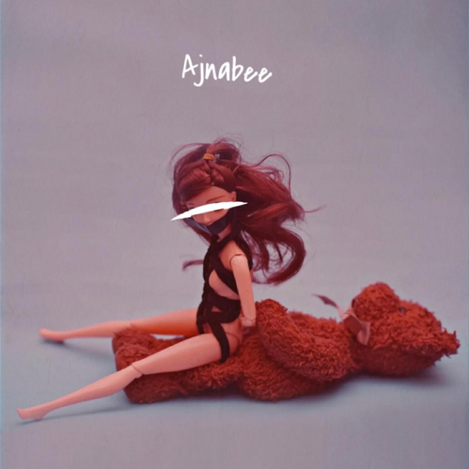 Релиз Ajnabee