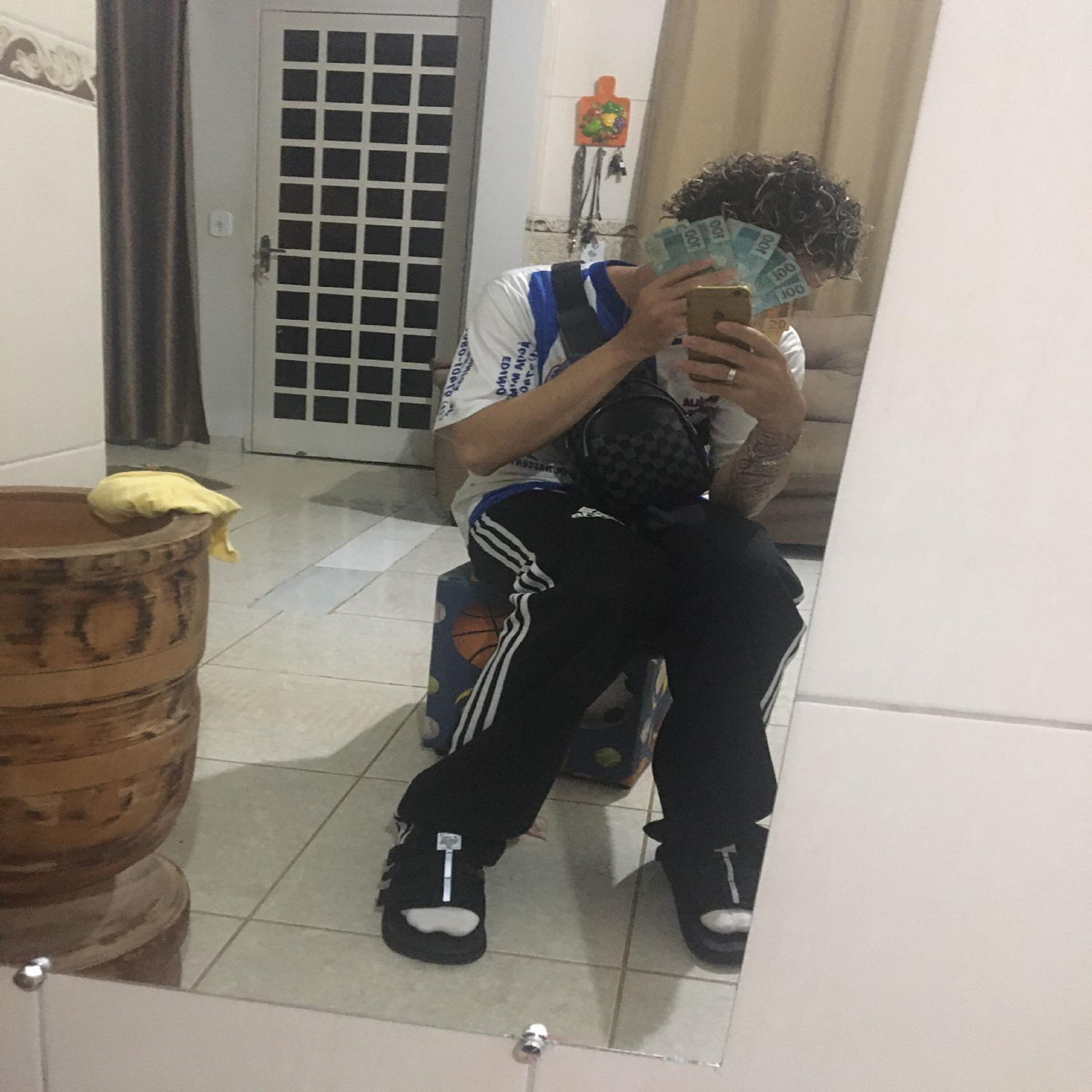 Релиз Vai Me Dar Sua X****