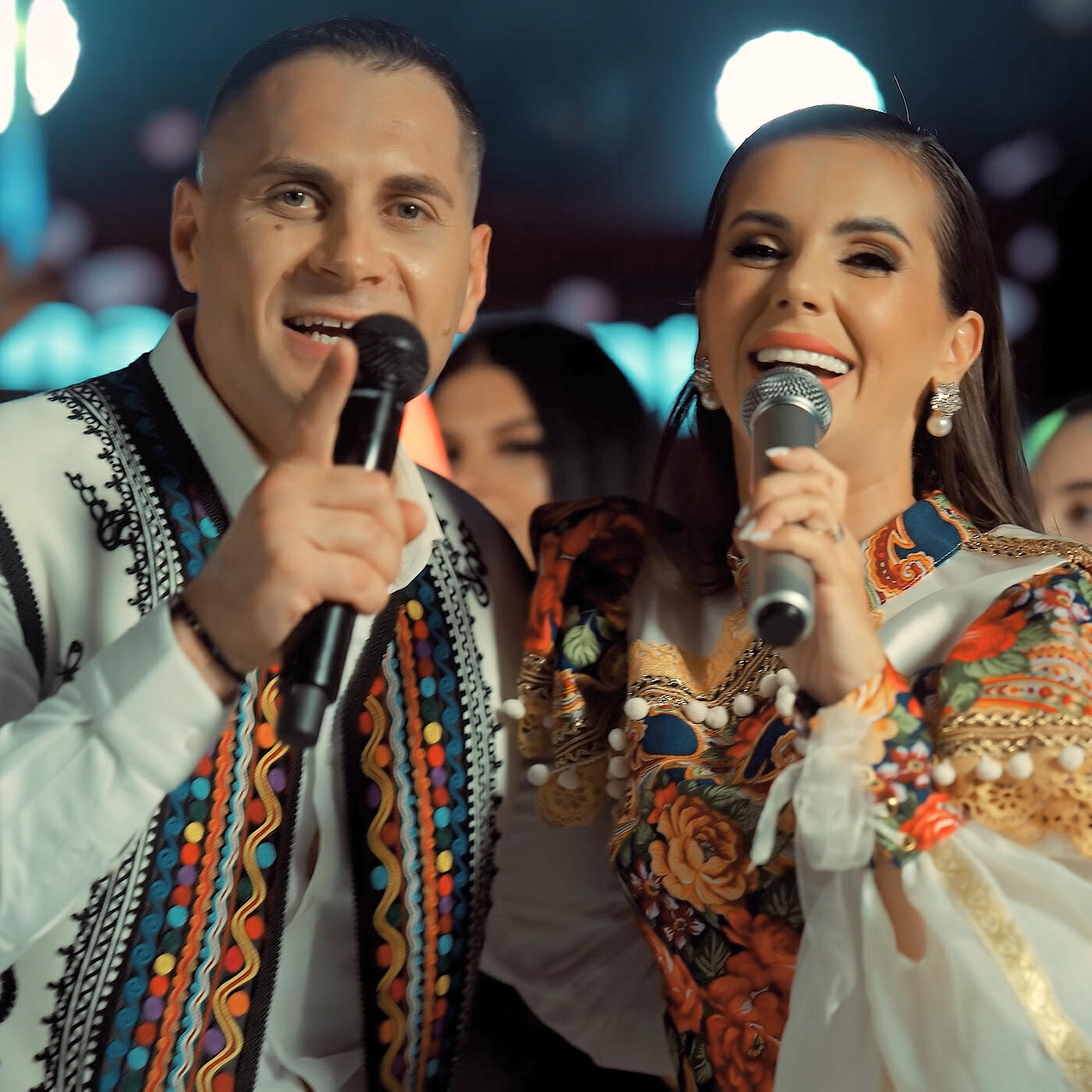 Релиз Mire Si Mireasa