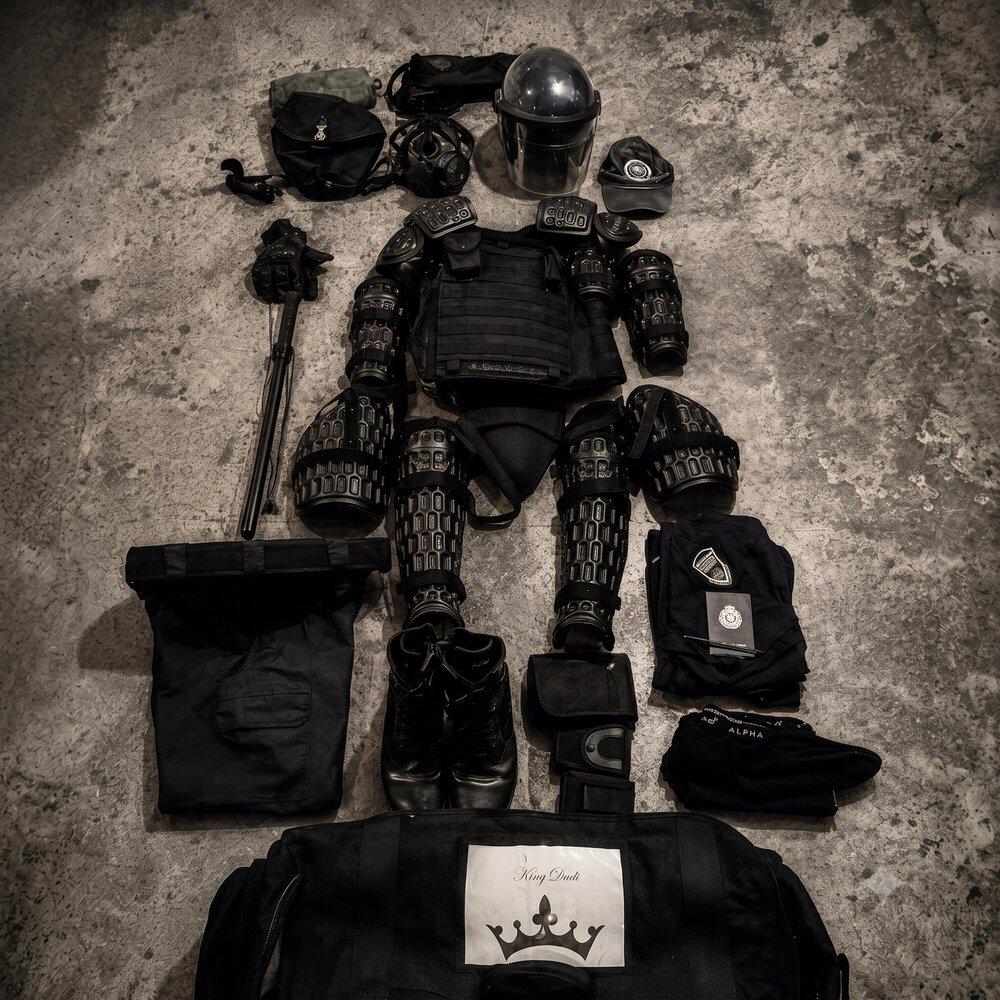 Релиз The Suit
