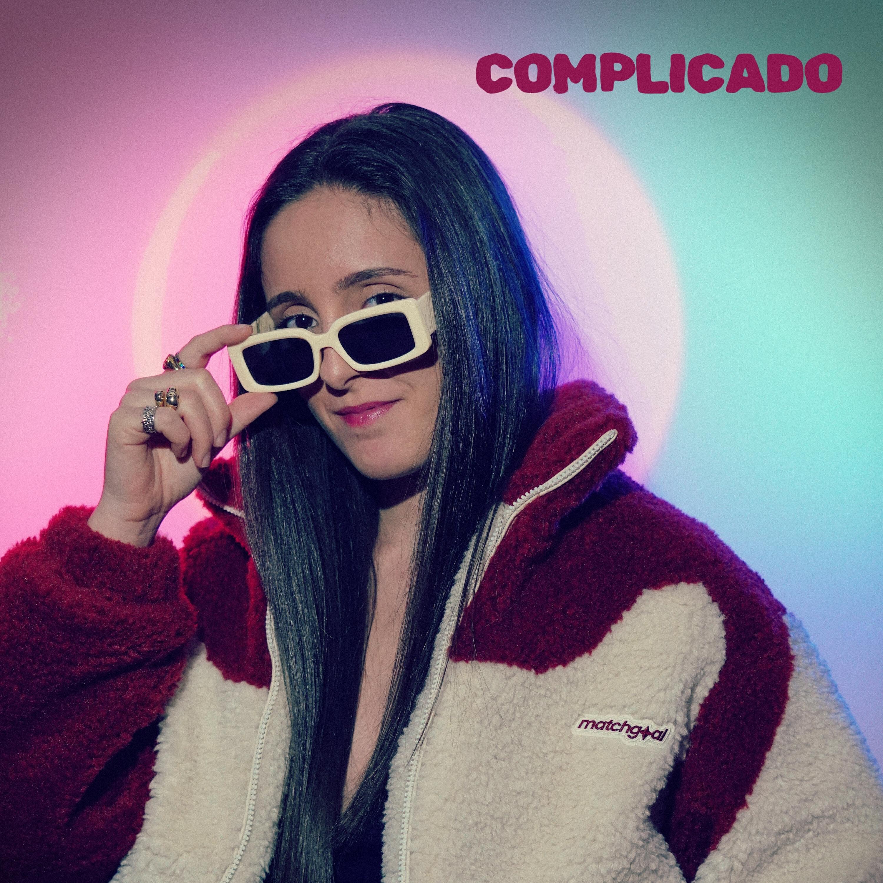 Релиз Complicado