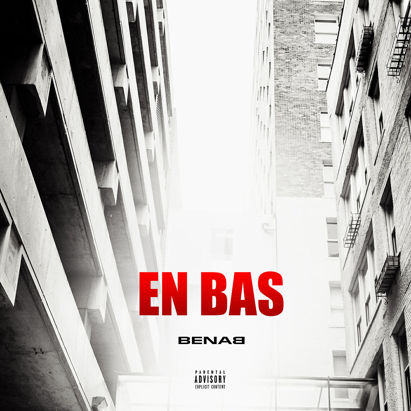 Релиз En bas
