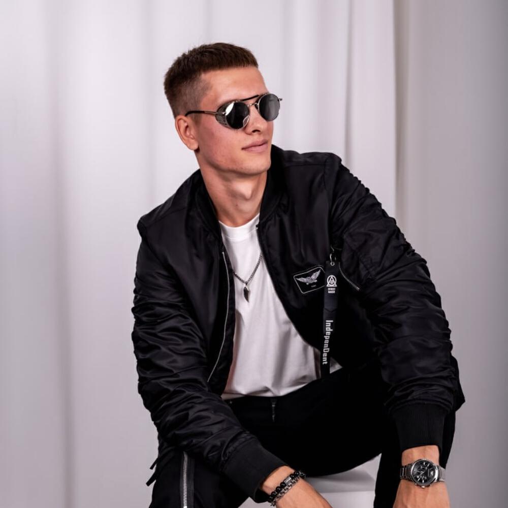 NiKkO KELViN