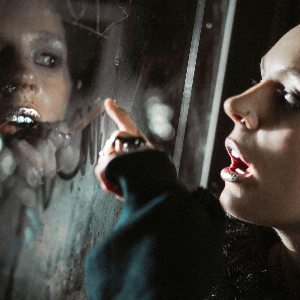 Релиз Pretty Little Mouth