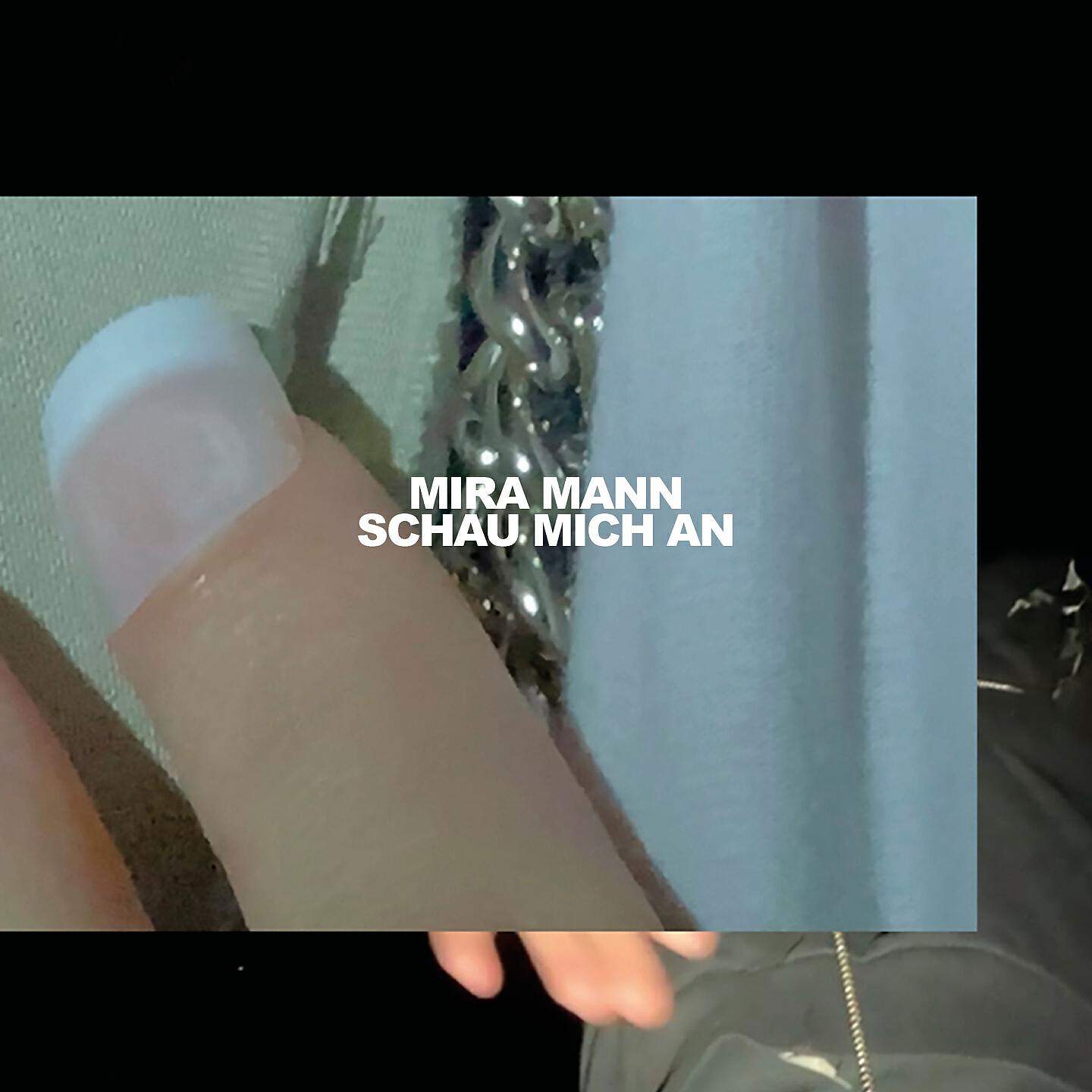 Релиз Schau mich an