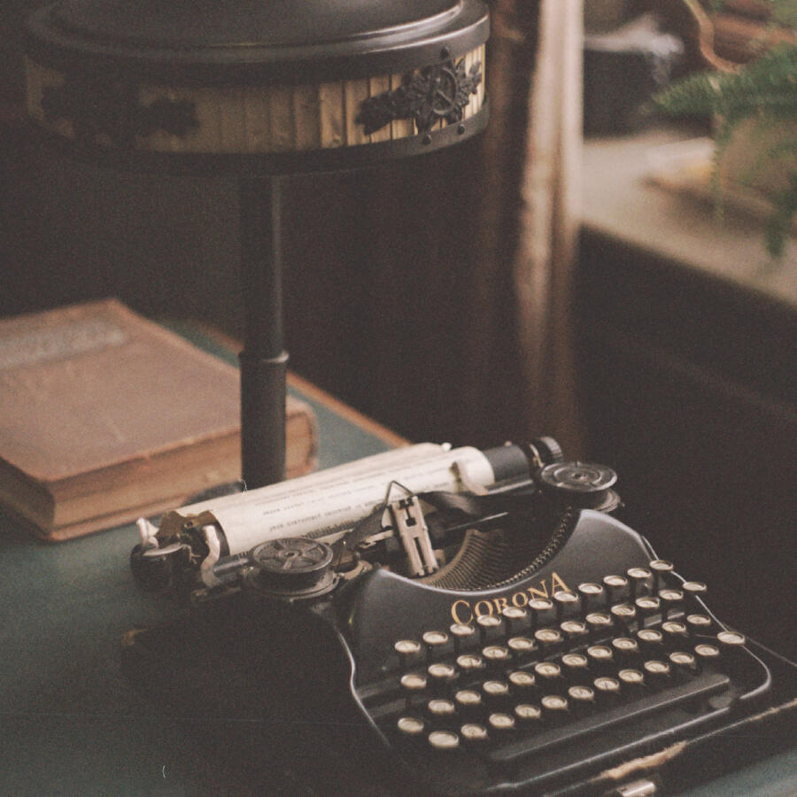 Релиз Typewriter