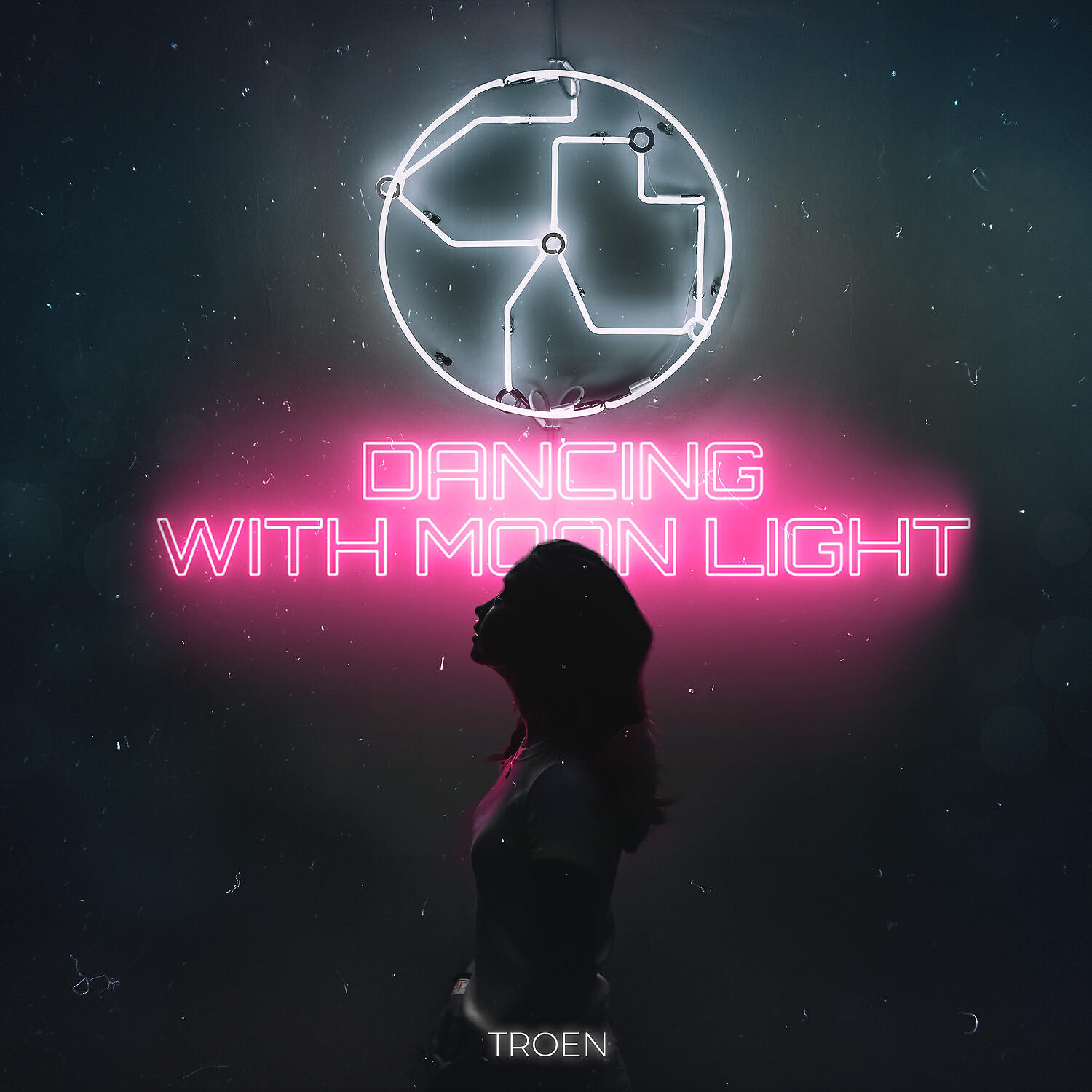 Релиз Dancing with Moon Light